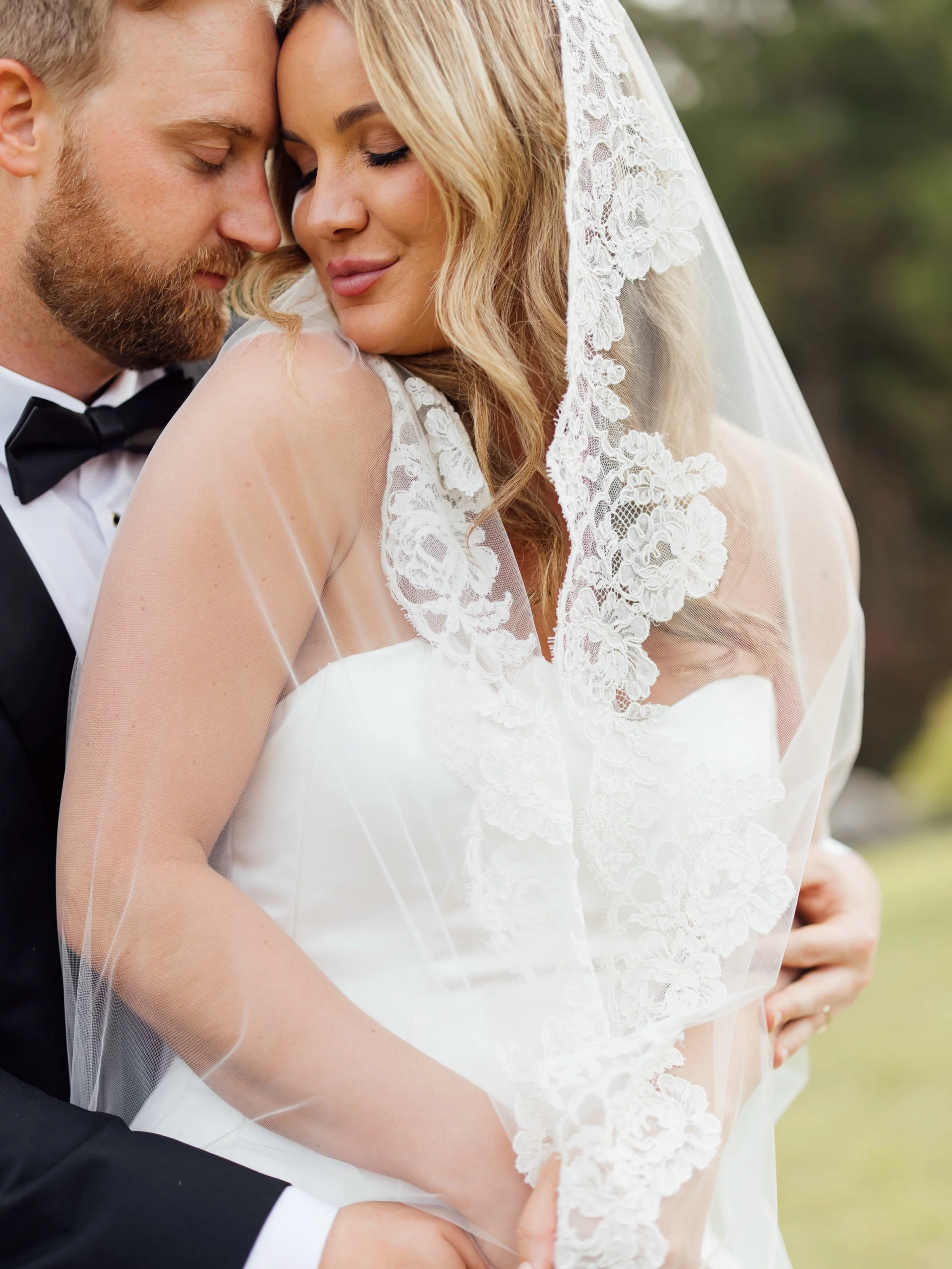 Riley &amp; Wes 🤍

I could just explode from all the happiness I felt yesterday!! This day was overflowing with so much love, so much joy, and so much goodness!!

I&rsquo;ve known Riley for years now, ever since I photographed her best friend&rsquo;