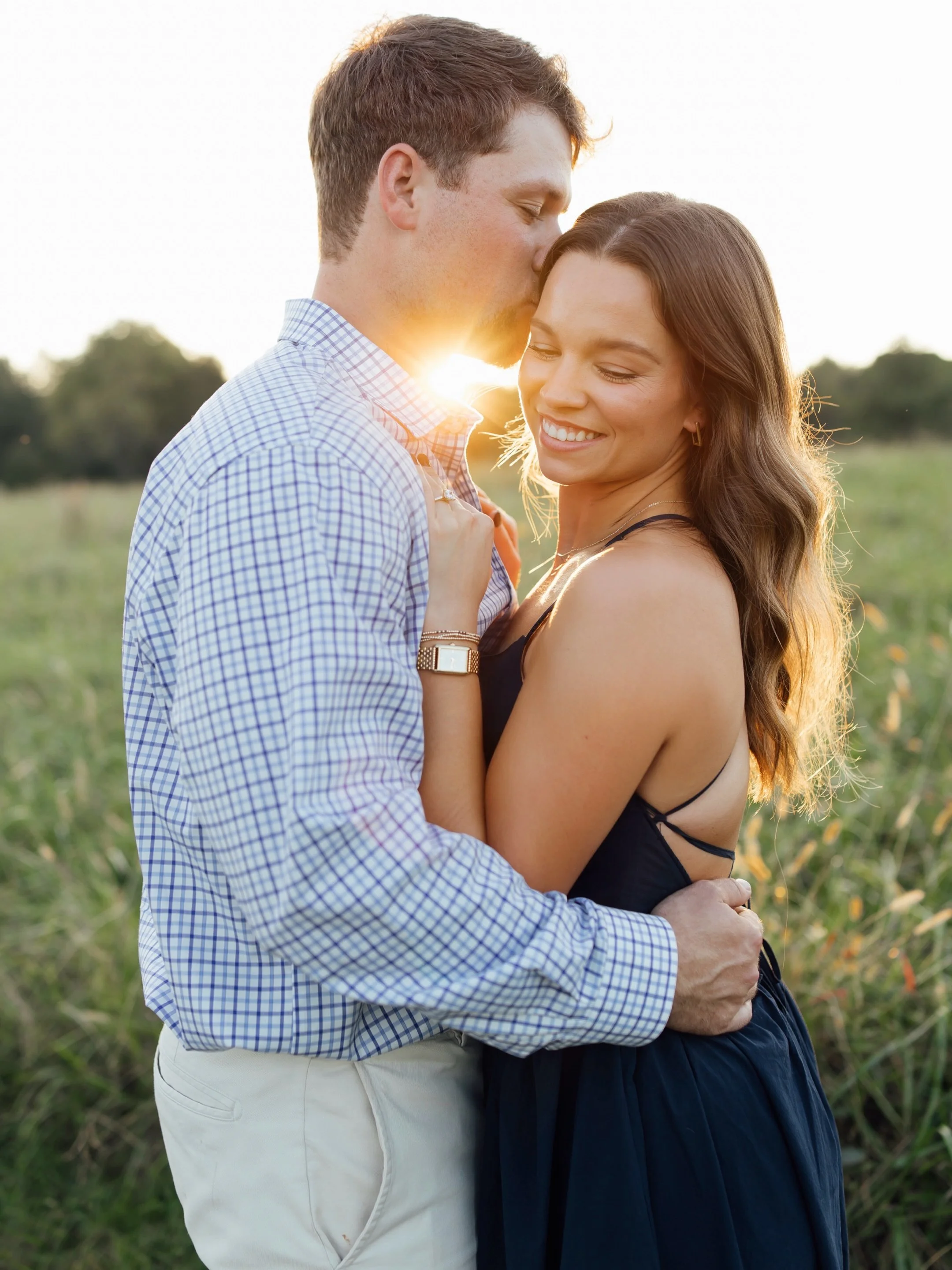 Posting just SOME of my fave moments for Zane and Garrison&rsquo;s engagement session!! These two are just the CUTEST and I cannot wait for their wedding next year!!!! 

#couples #brides #photographer #weddingphotographer