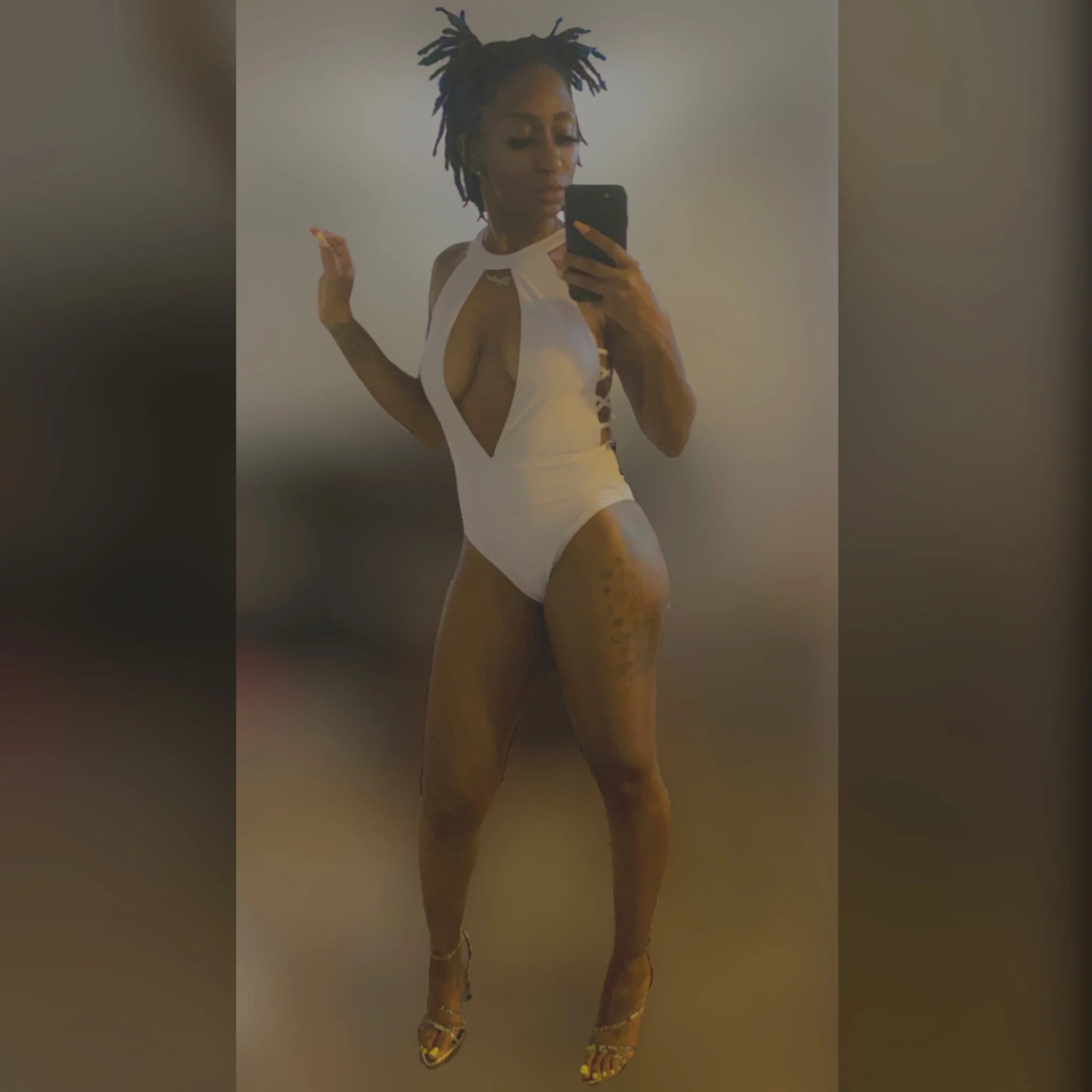 77556251-FDA4-4D1C-8BAE-BED68FE4D194