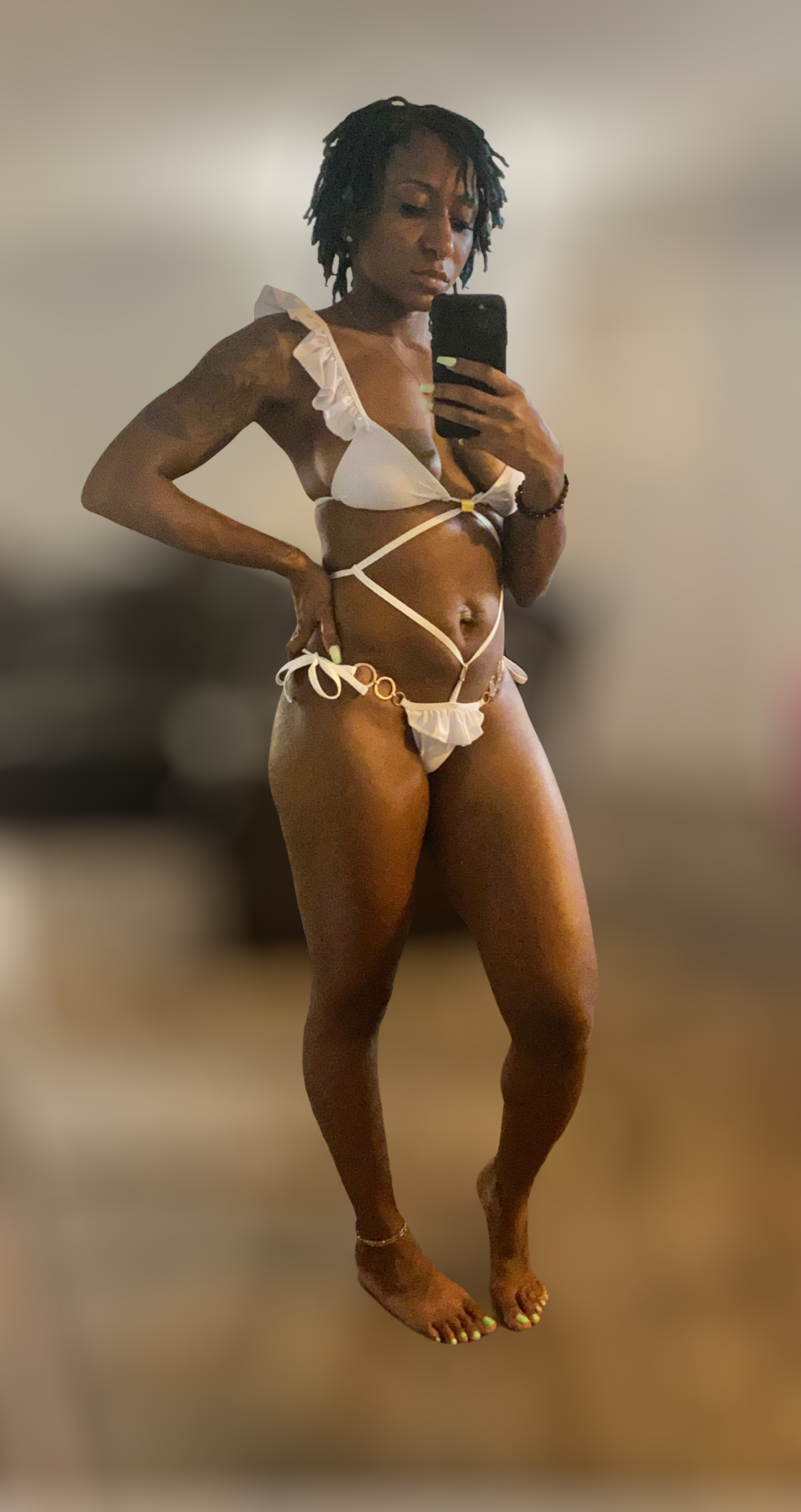 4B815642-2029-40BA-95E4-BD695BA6E2D6