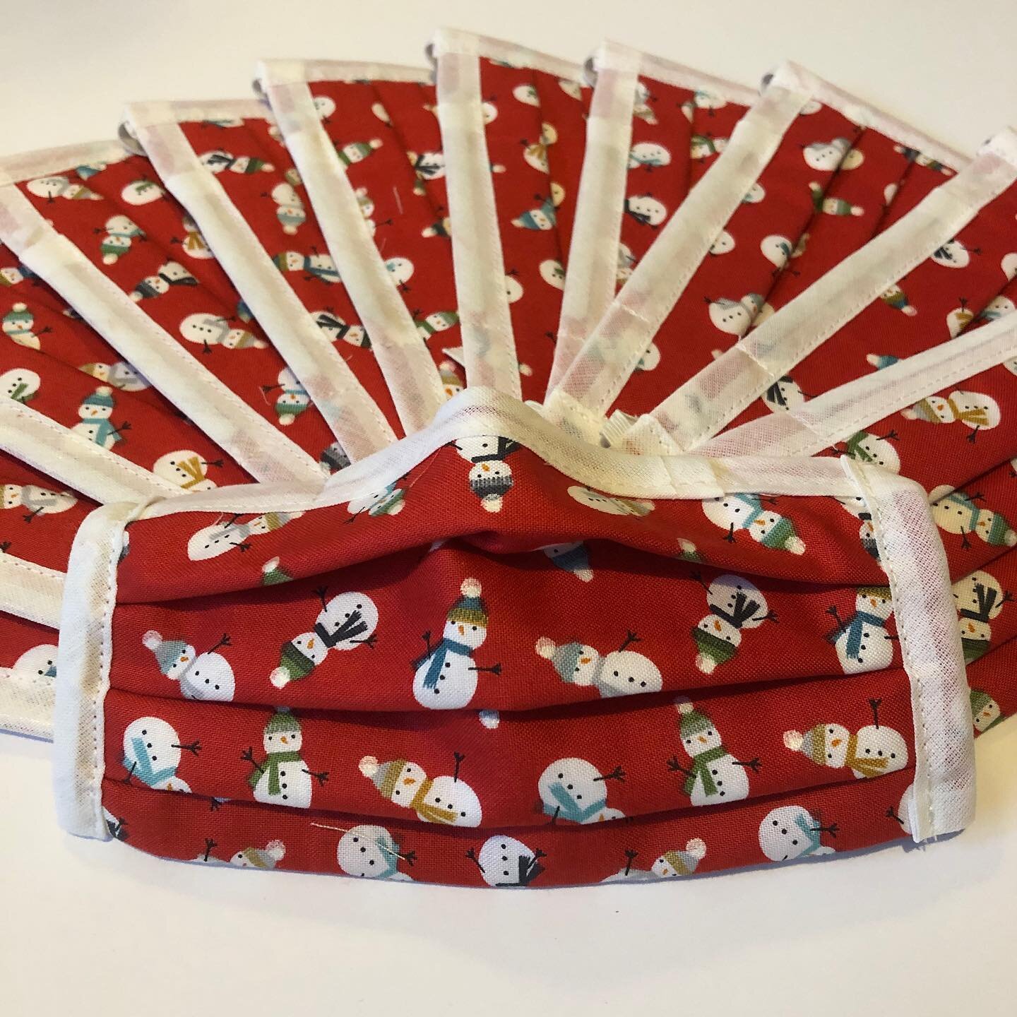 These beautiful festive face coverings have been making their way to various groups across the city including local primary schools, food banks and the women&rsquo;s refuge.
.
.
It&rsquo;s been a difficult year for so many so we hope these festive fa