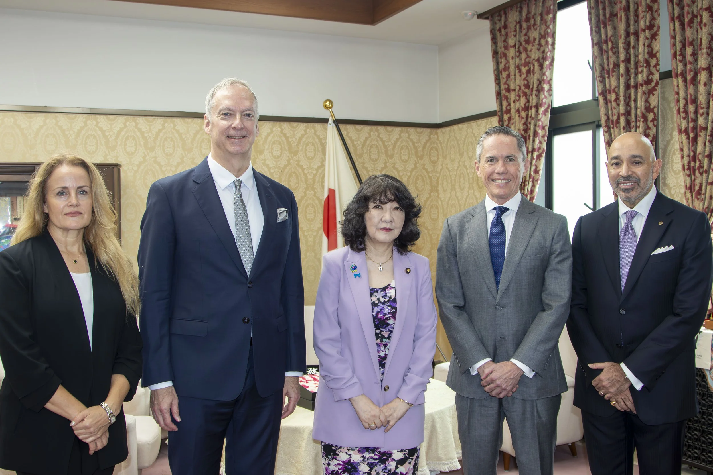 ACCJ Leaders Meet with Minister of Finance Katayama