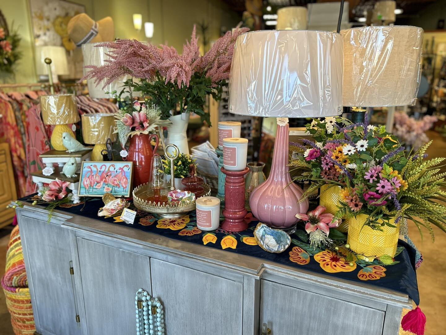 New arrivals coming in daily!
Plus lots of beautiful floral at 40% off. 

Open every day at 410 S. Austin Street in the Rockport Cultural Arts District - RCAD

#yourfavoritestorerockport #rockportculture #supportsmallbusiness #visitrockportfulton #gi