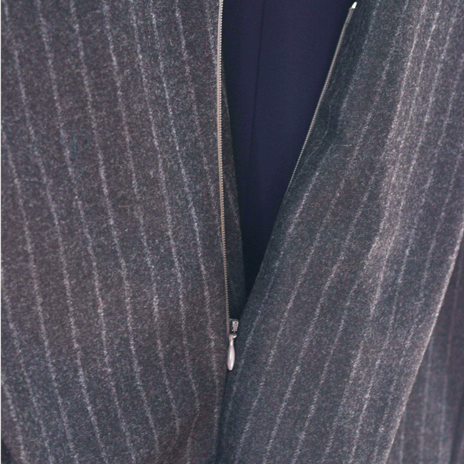 ManjuJacket_Grey7.jpg