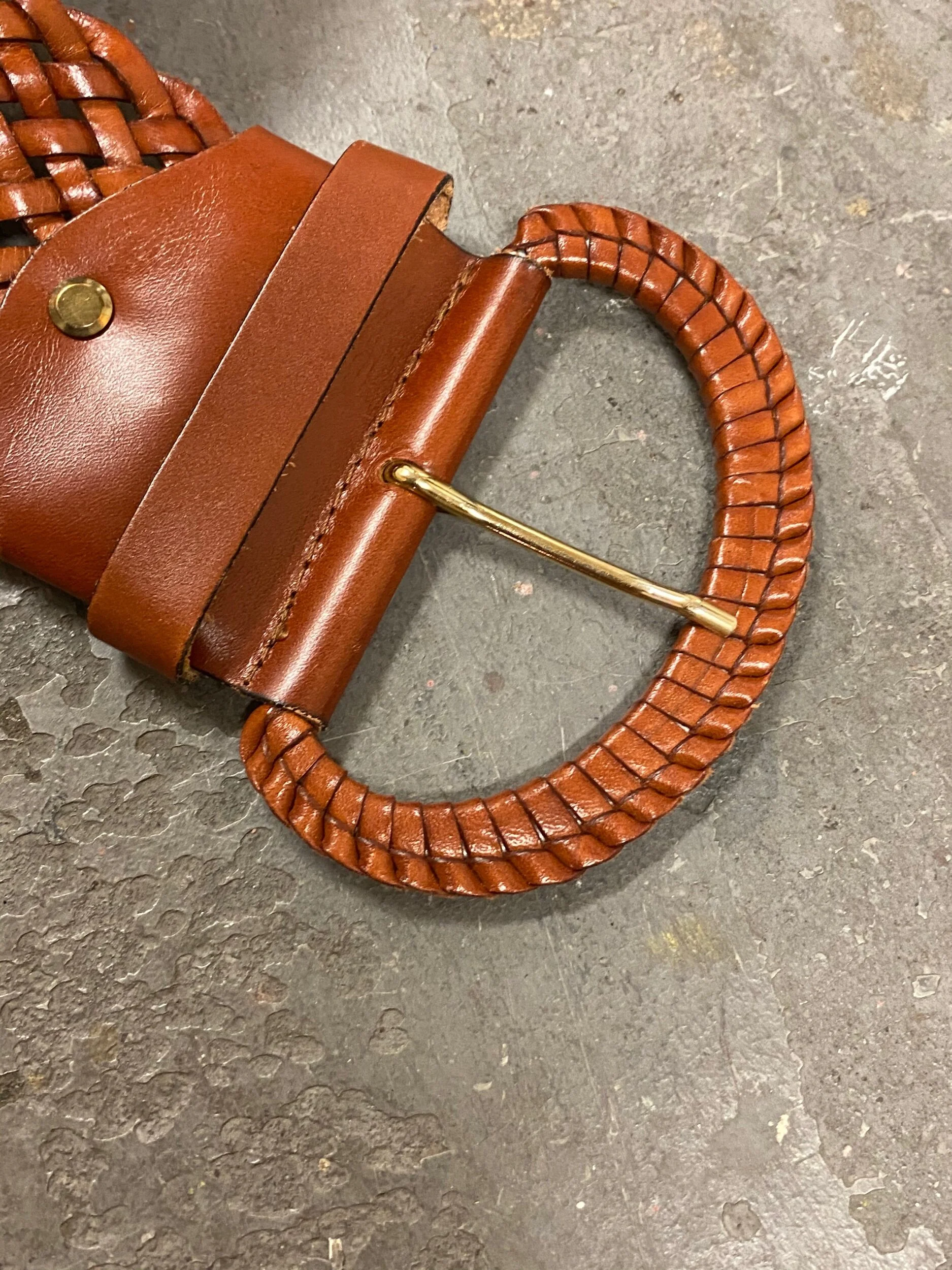 3EFC80BB-FE98-41B0-8CB6-92D652BFF0A6