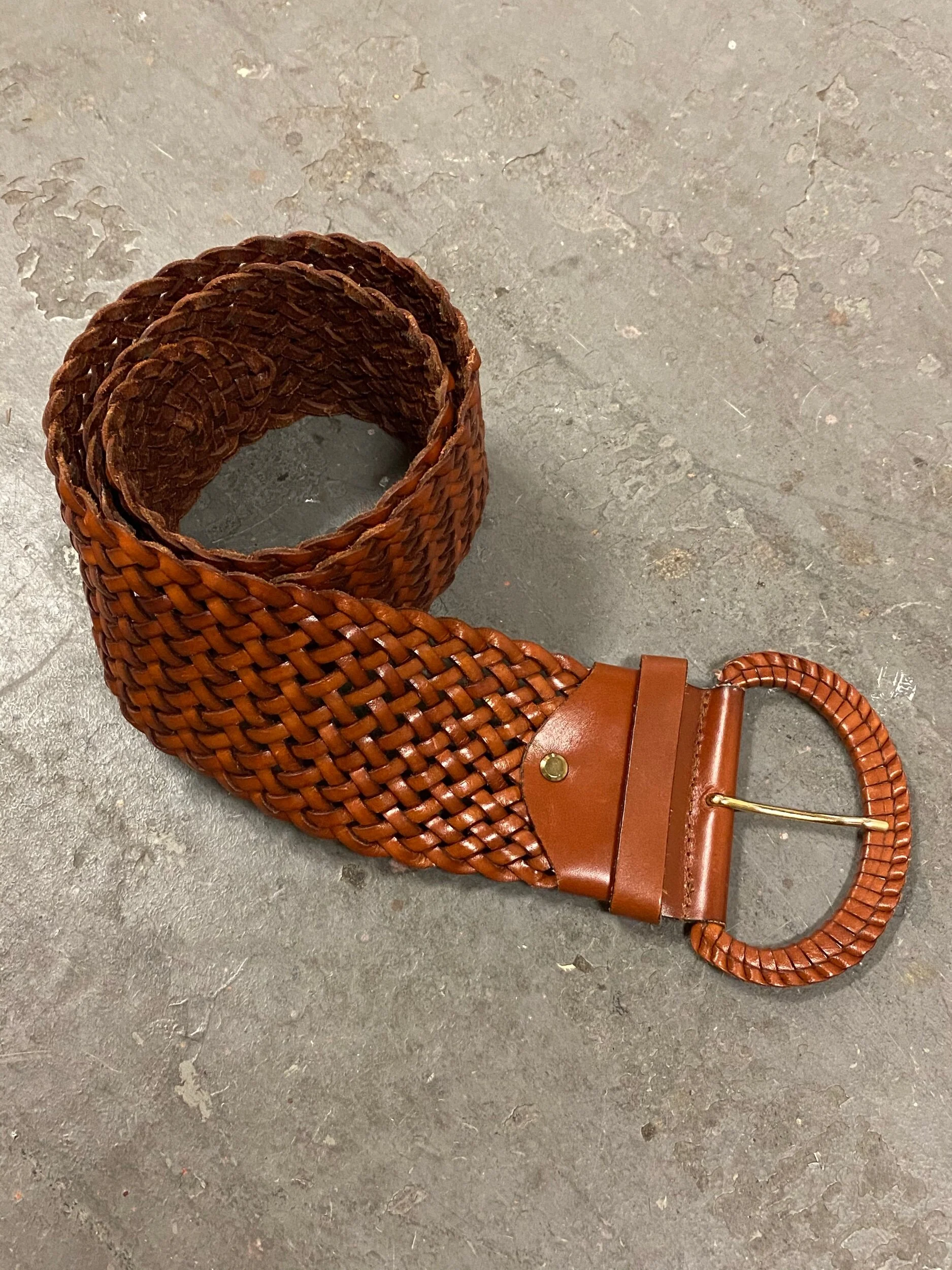 E6B85742-DF5C-4D6E-9940-20889357F695