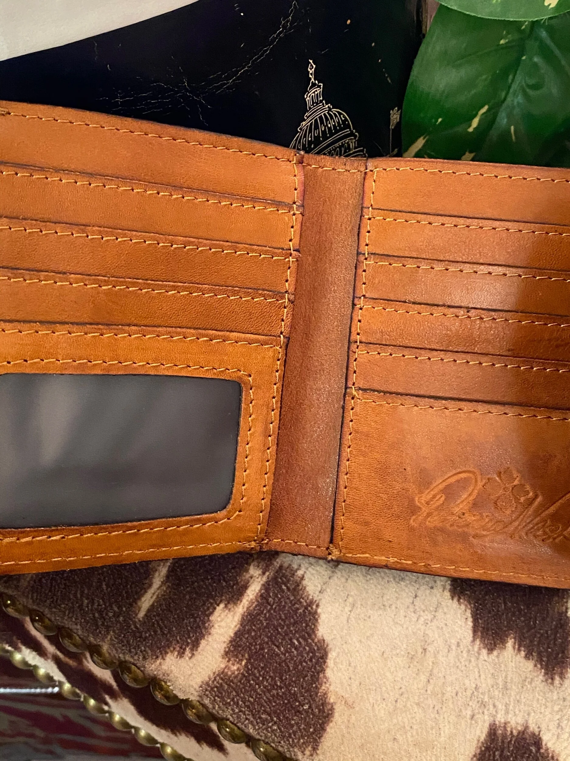 CF407D6F-0EA3-433F-A7E8-9742ECD24D4A