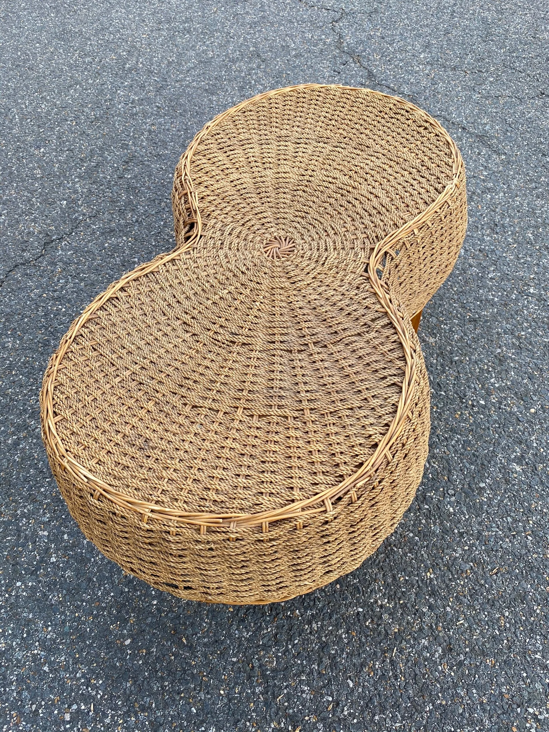 3E73FBA8-2F90-4228-9419-86124CE4D255