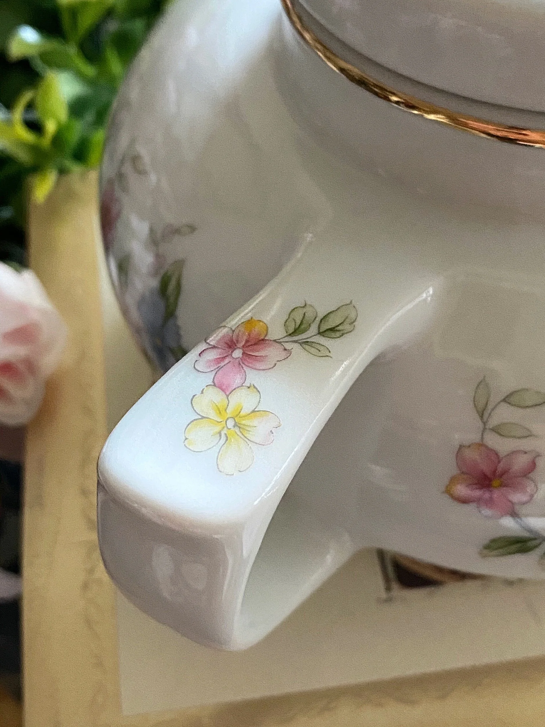 A37B661F-2240-45BF-8CE4-05949DD8D509