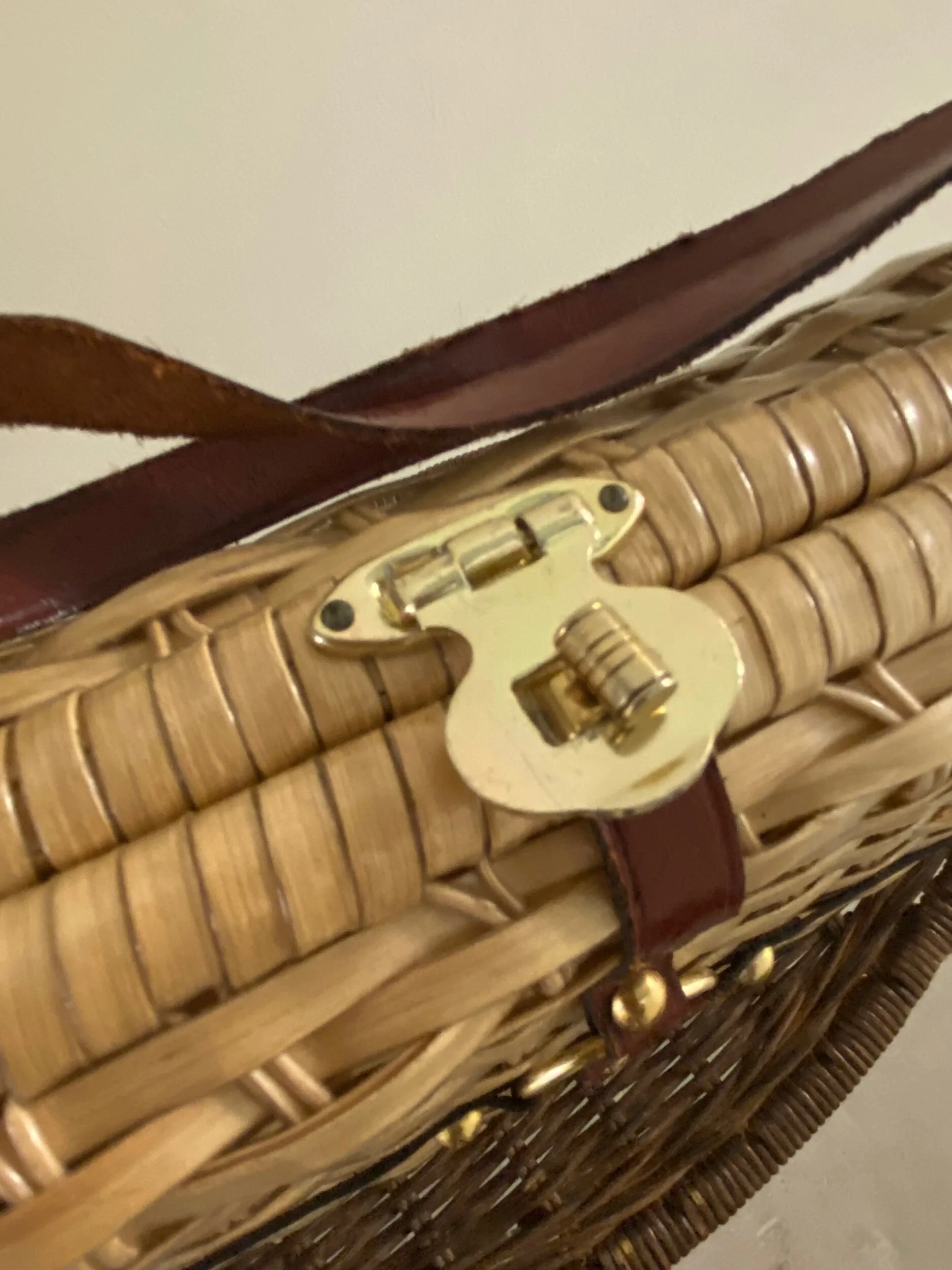 60198D79-8A47-432A-8853-9C20BF1C02A0