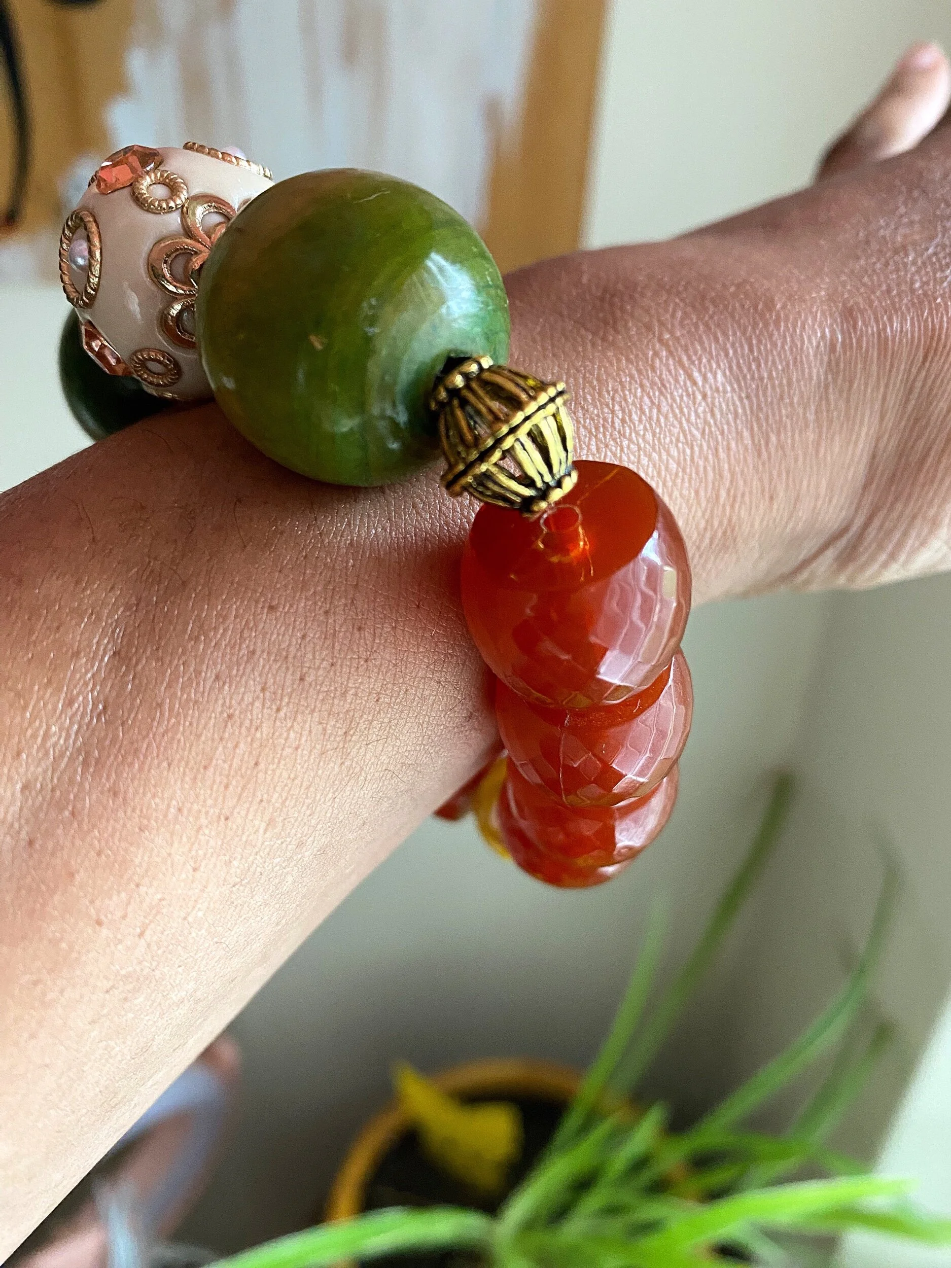 B21E2B21-770E-427A-B65C-45B5B783858F