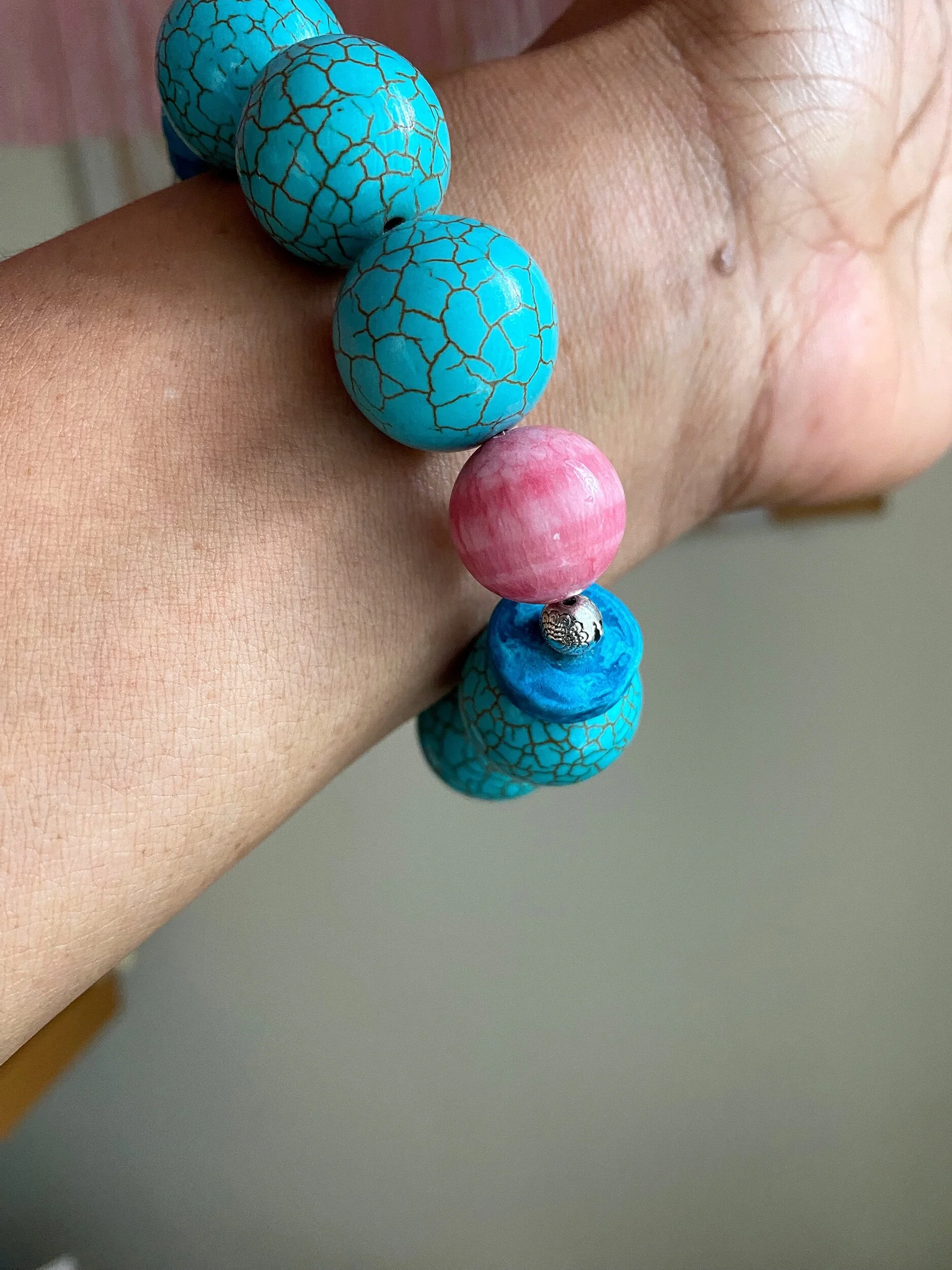 1A72EC7E-4291-4668-A7FE-E03BE3BC6920