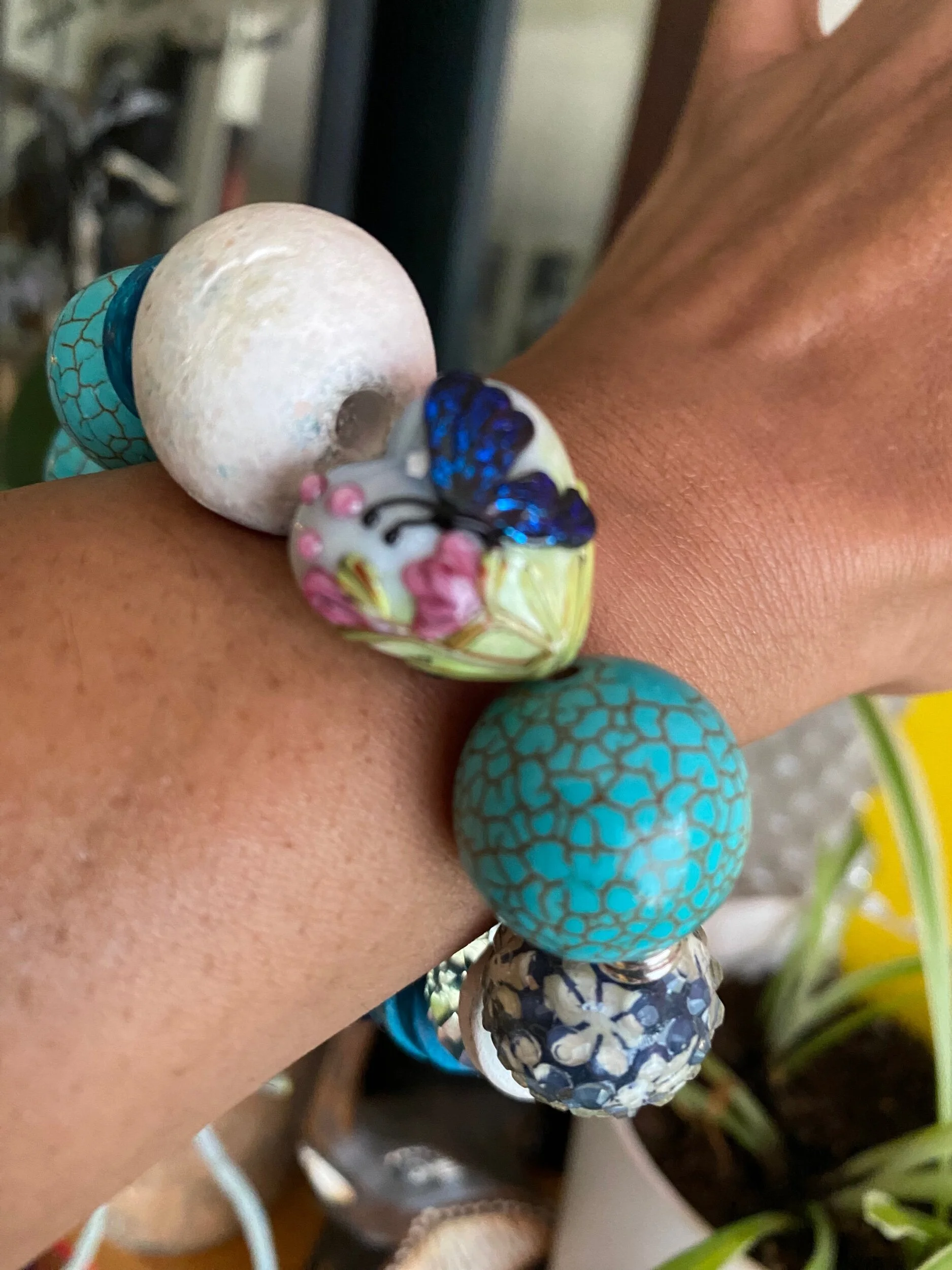 71D0BCAC-00F7-4930-BBB8-D87E98303056