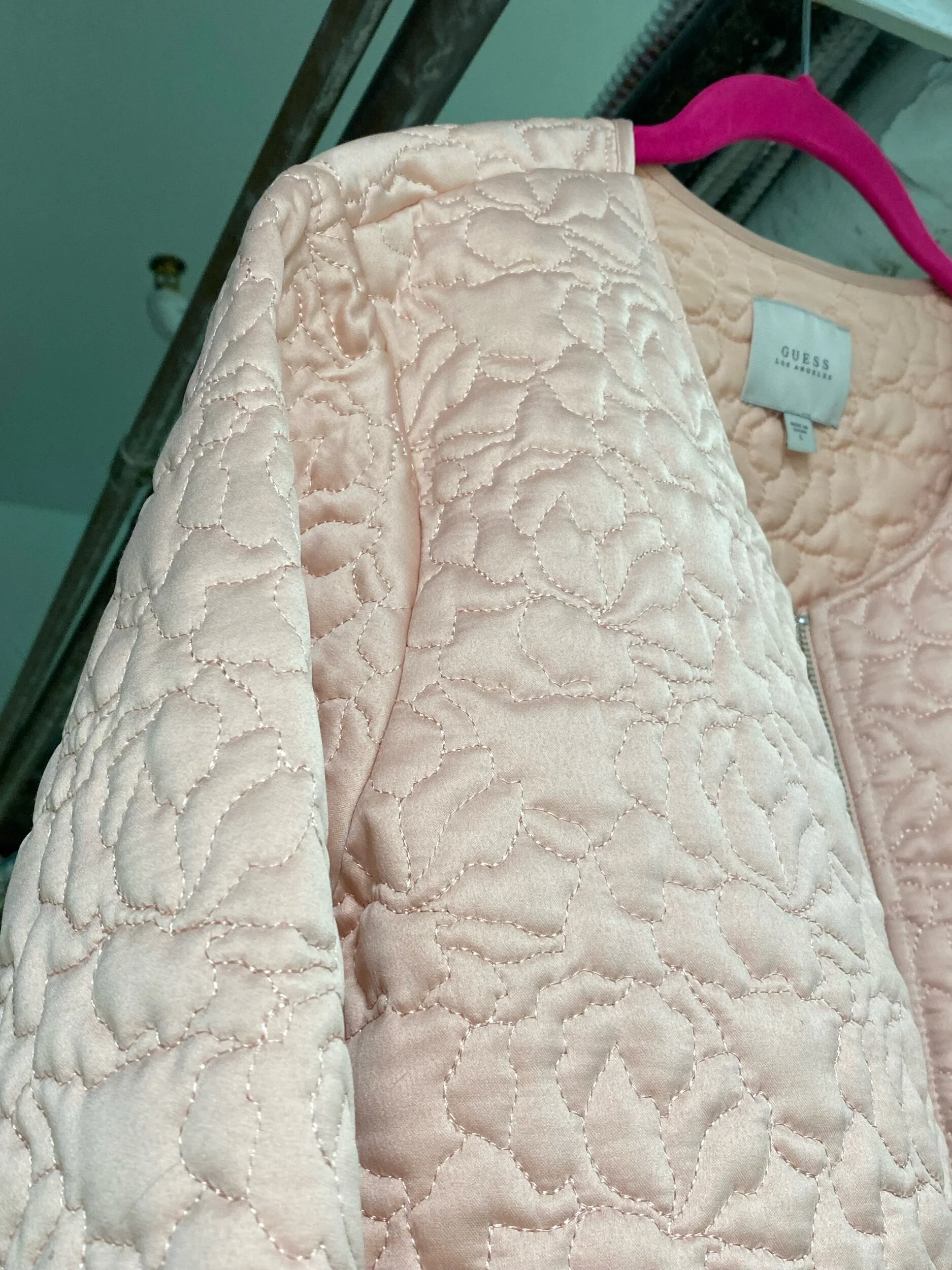 7BFB6C03-8F95-441B-AB60-CB6C9C1F44CE