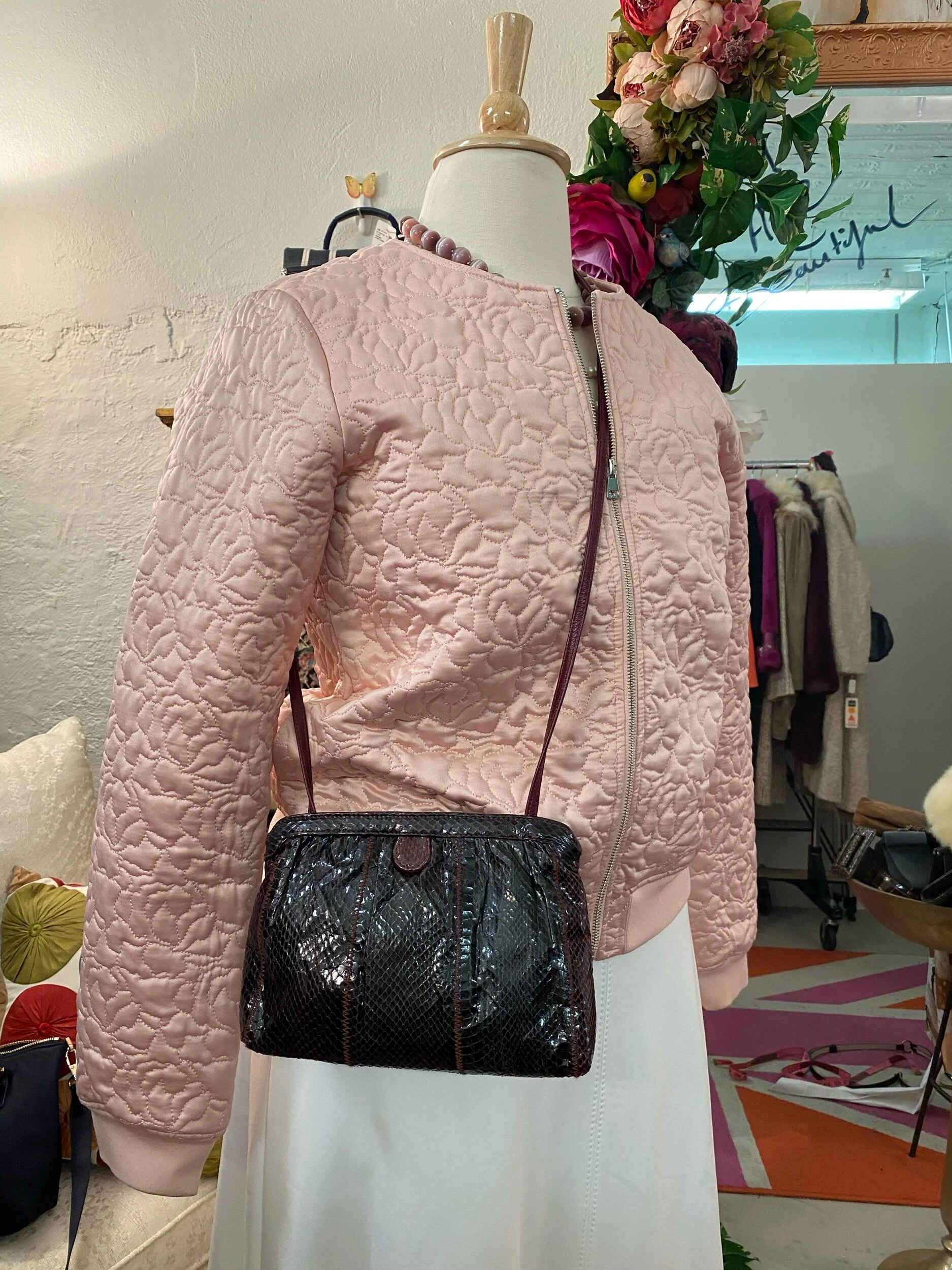 51DDEF70-F825-41F9-A2EB-F428A367B46F