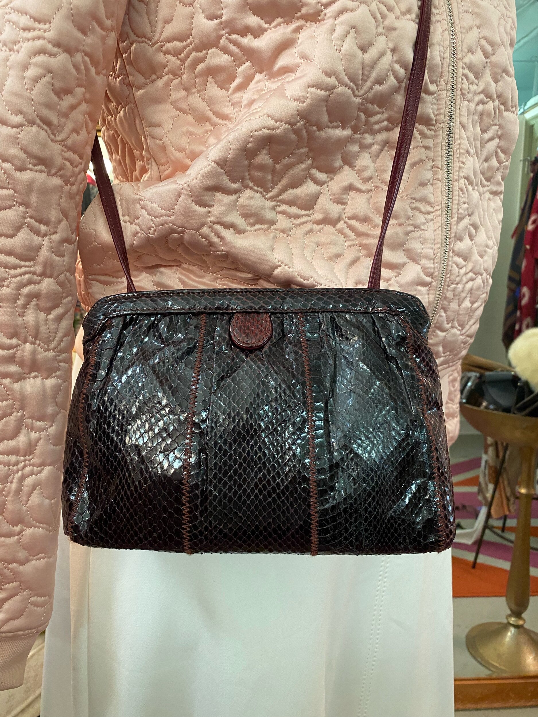 8EB8AD85-39B2-463B-BD32-2BD5A56631E8