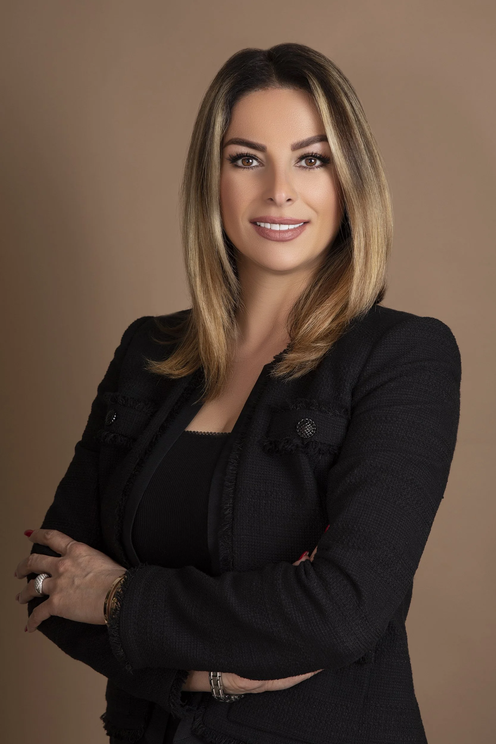 OC Headshot Personal Branding photographer for LinkedIn, Website, Marketing materials, Graduations. Styling and guidance provided. Hair and makeup upon request is available on the day of your photoshoot.