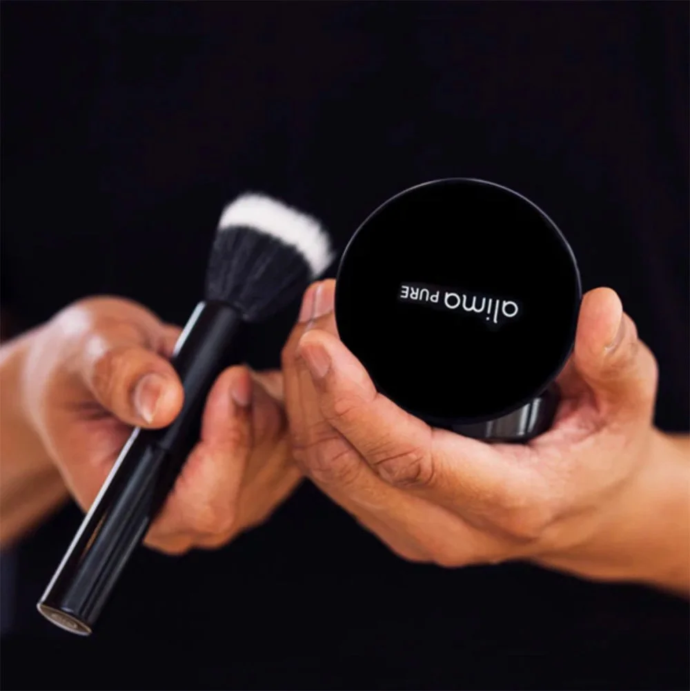 alima-pure-hands-soft-focus-brush.jpg