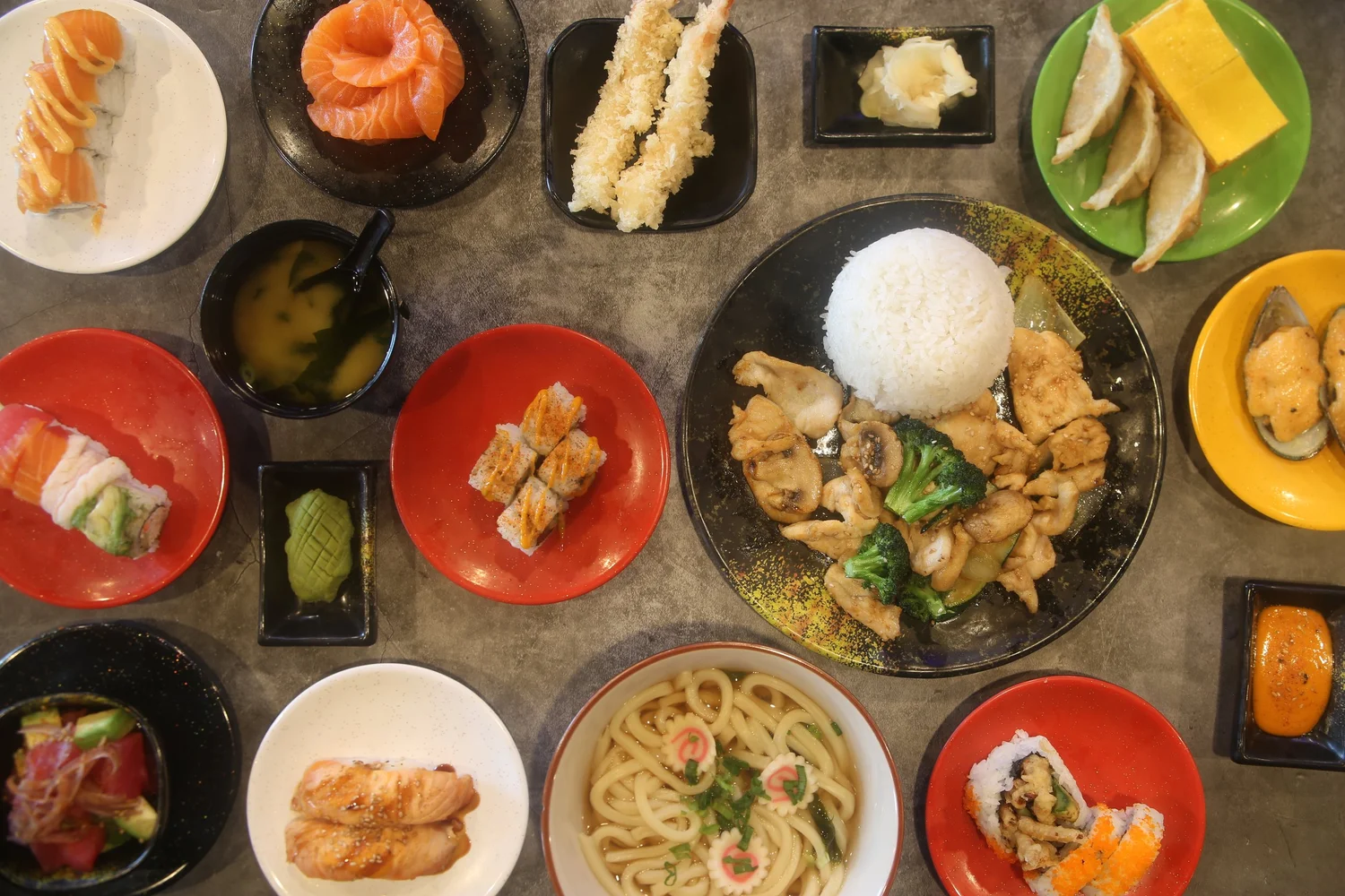 Sushi Chiyo Sushi Converyor Belt Style Delivery & Takeout