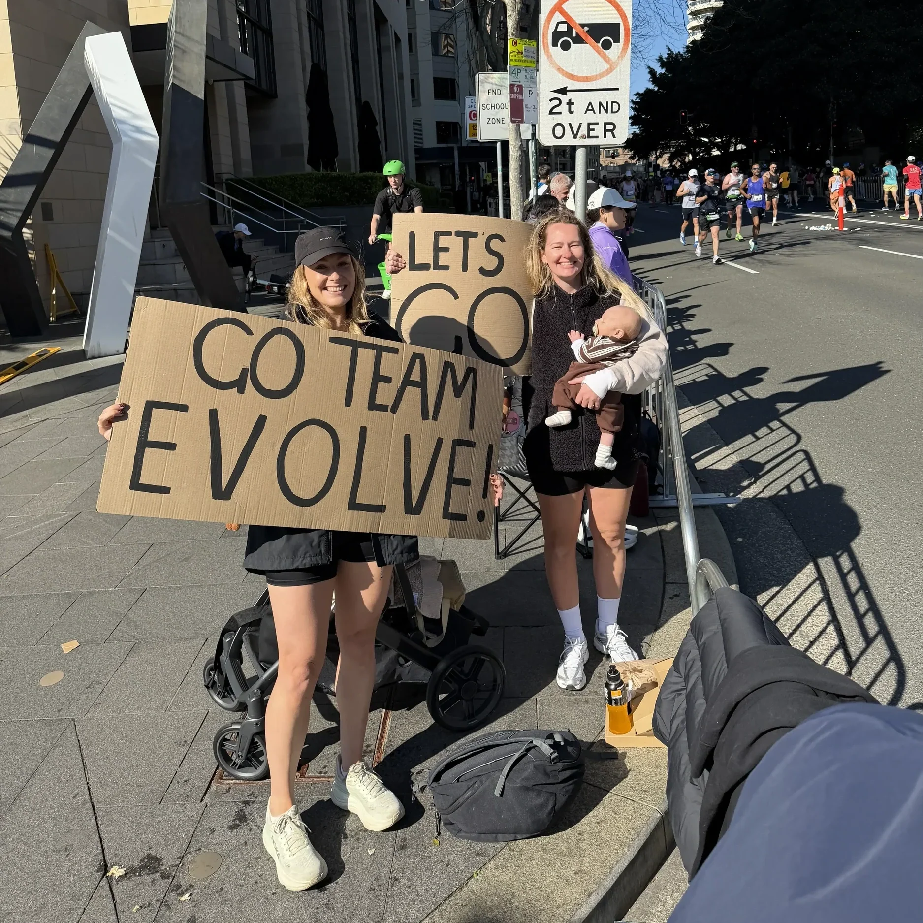 Sydney Marathon 2026 - Team evolve support crew