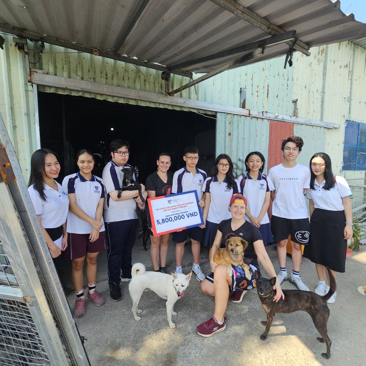 Pawsitive Pals Club school program