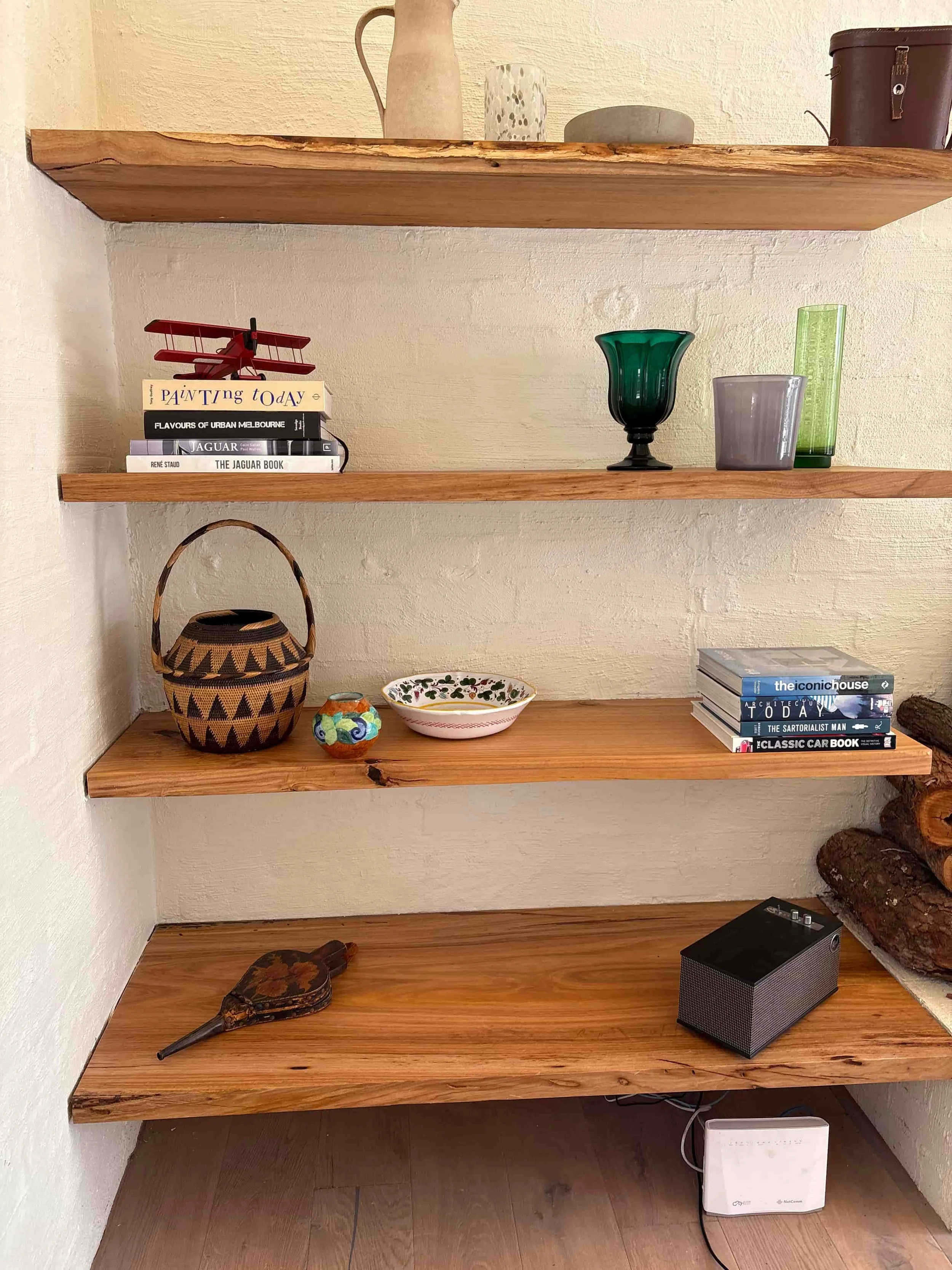 stringybark straight edge shelves2.jpg (Copy)