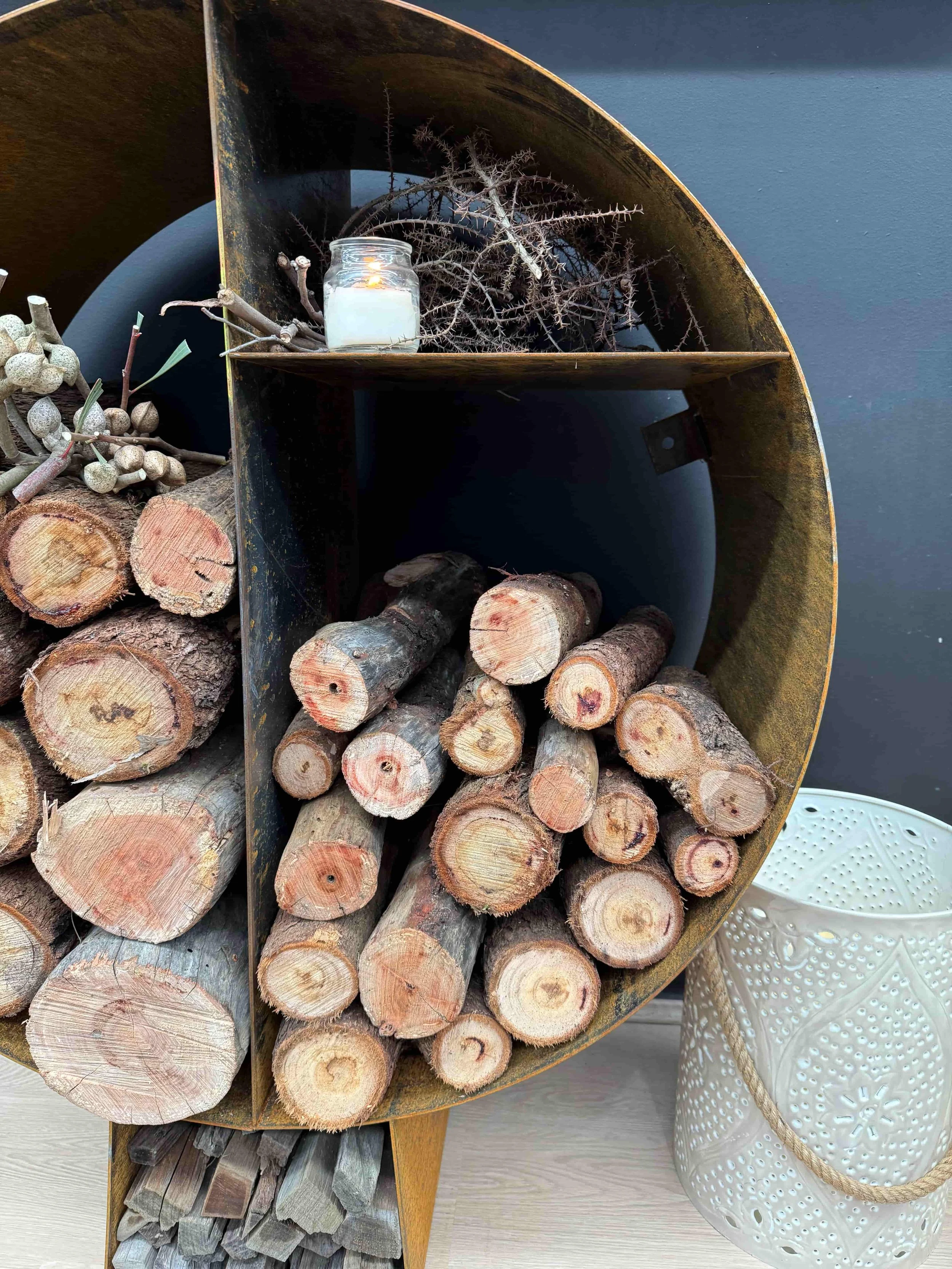 round coreten firewood stacker4.jpg