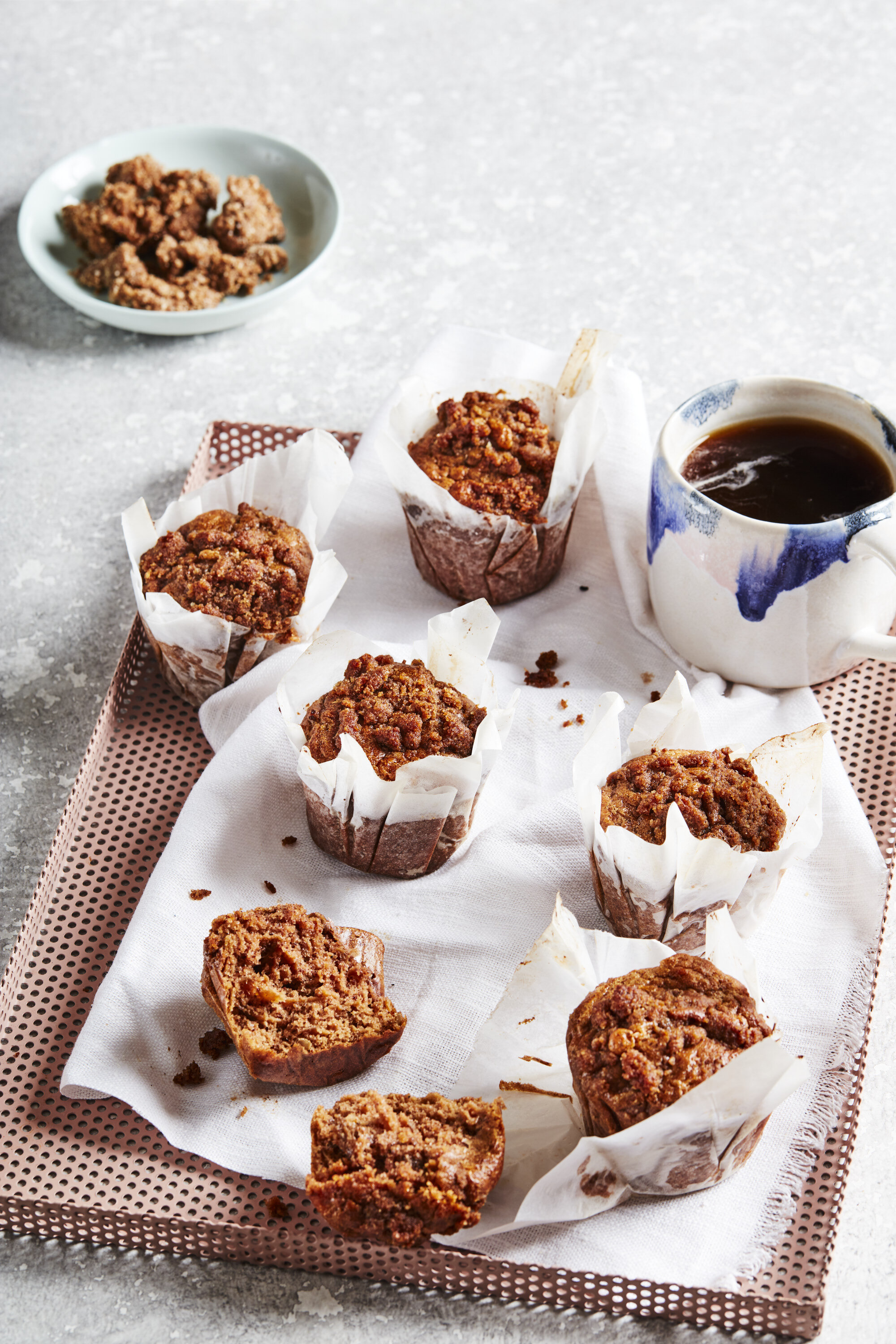 Apple crumble muffins.jpg