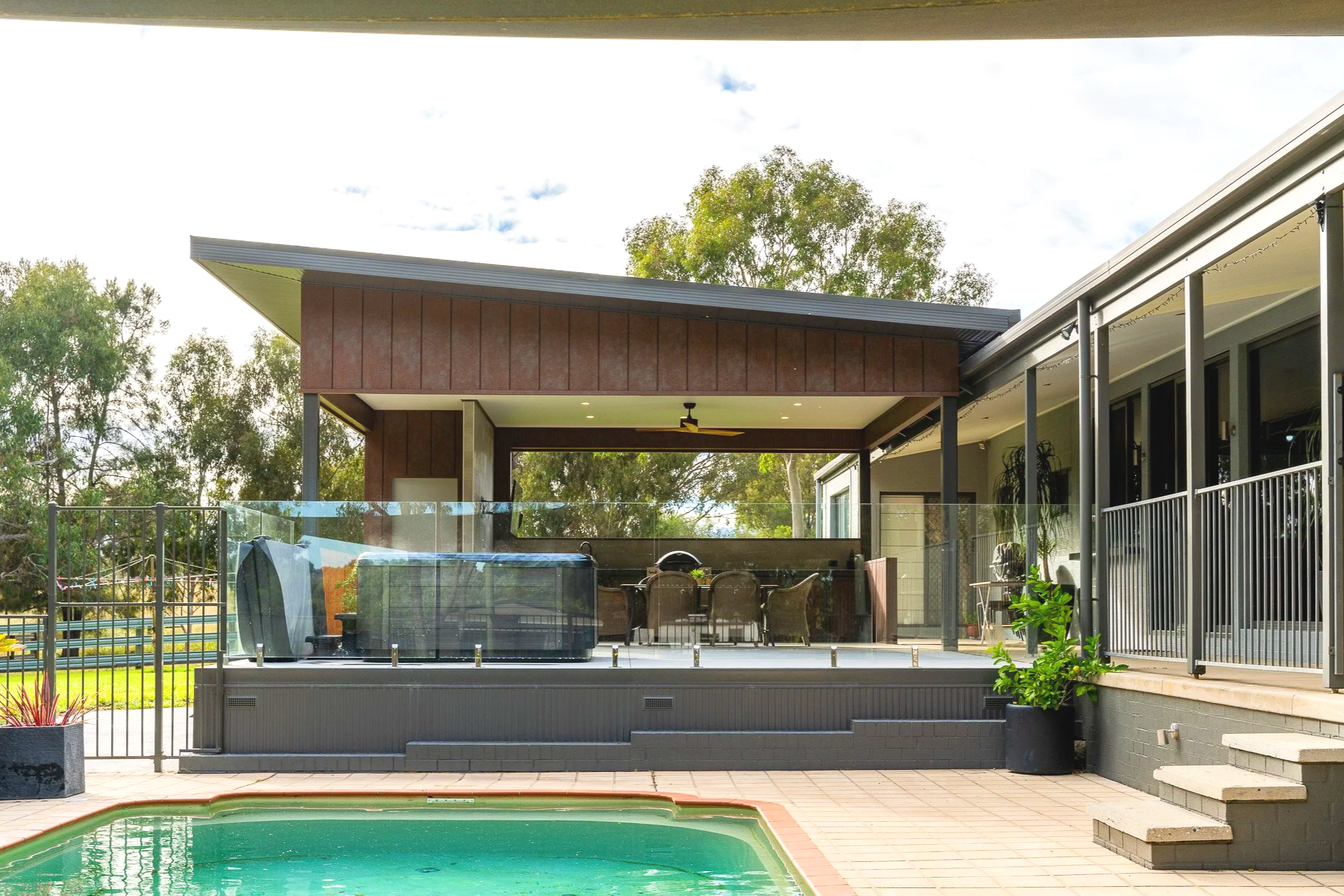 SWQH+Thurgoona+Renovation+WEB+%2824+of+36%29.png