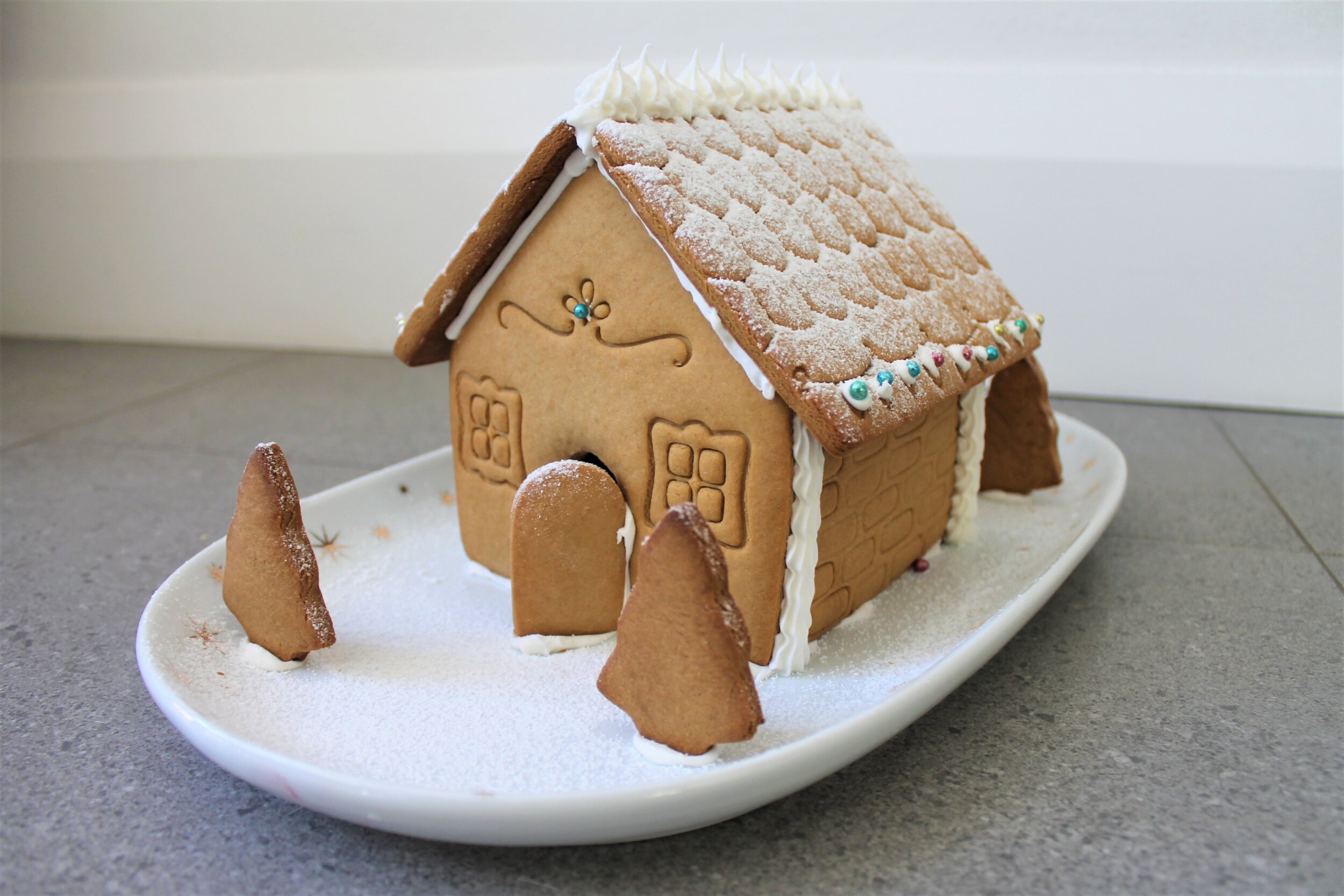 Gingerbread House — Yummy Mummy Baking