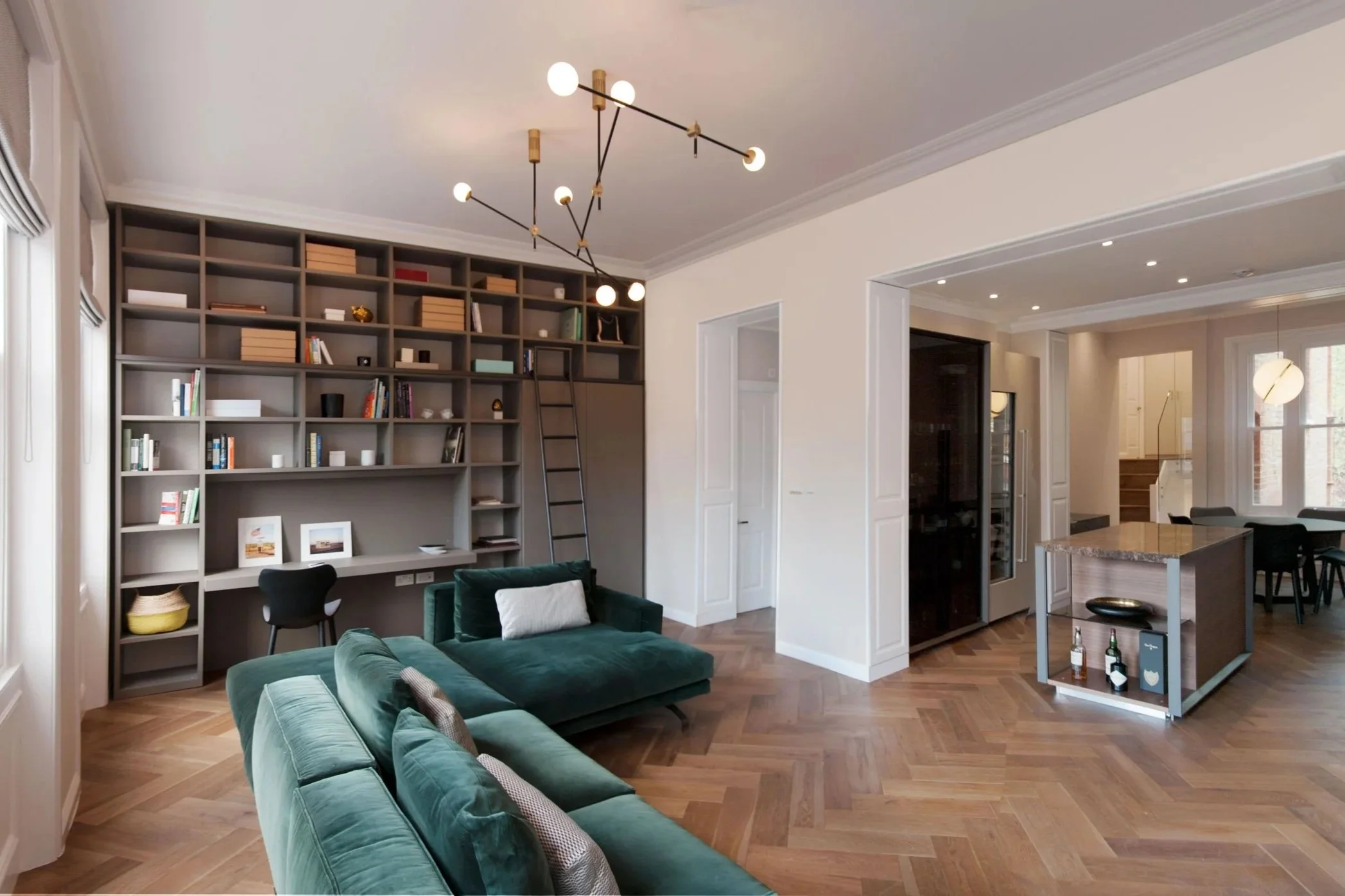Bramham+Gardens+02+Reception+Room.jpg