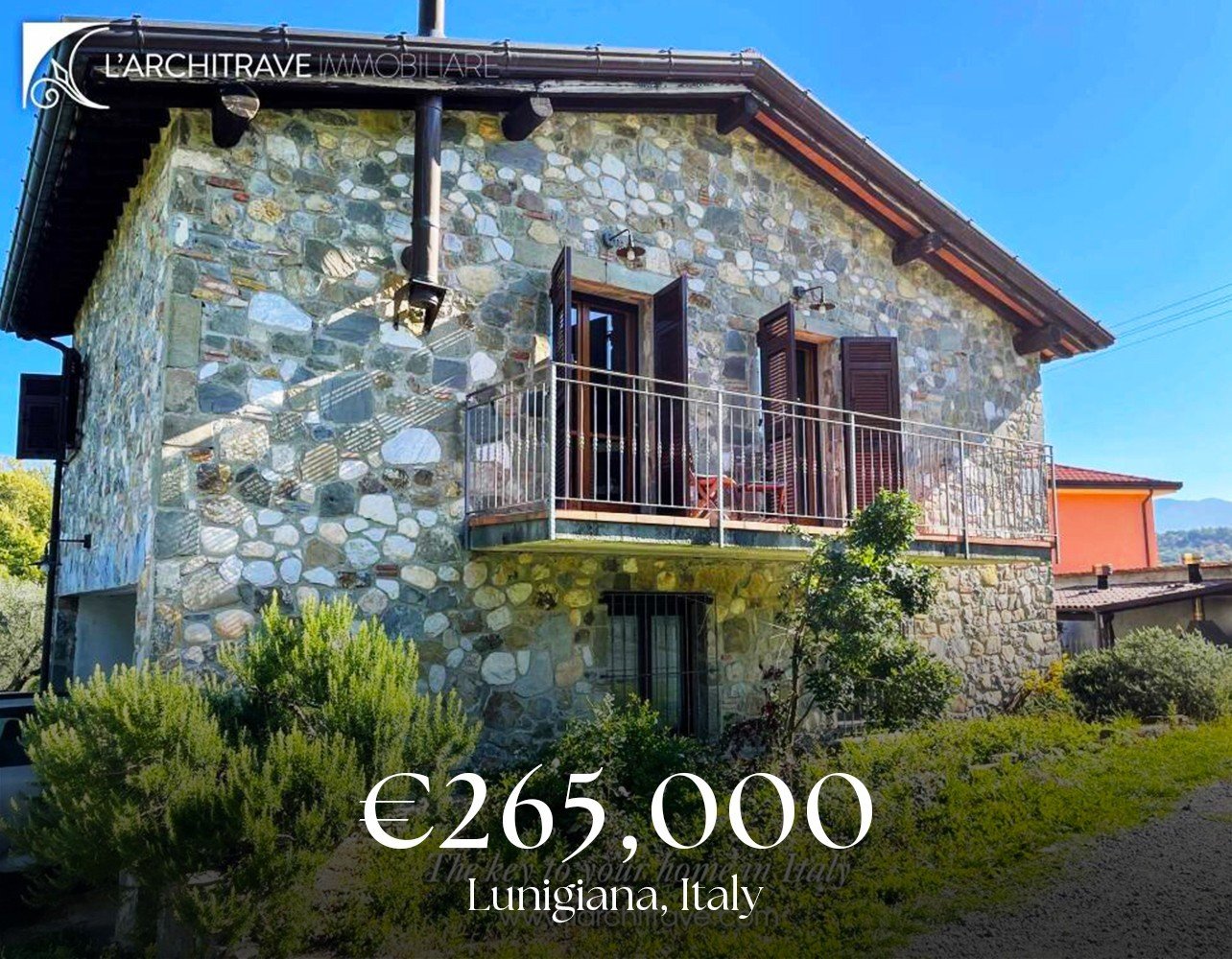 Embrace la dolce vita in this picturesque 2-bedroom villa nestled in Tuscany's rolling hills of Lunigiana! Featuring 125 square meters of modern living space, this renovated retreat is a blend of comfort and style. Enjoy leisurely evenings on the bal