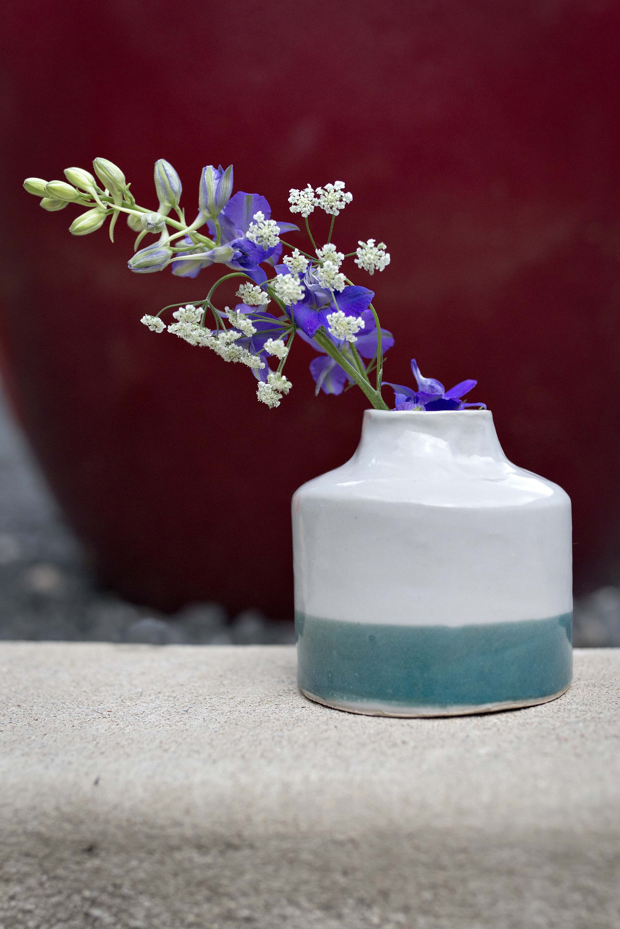 tiny_green_vase.jpg