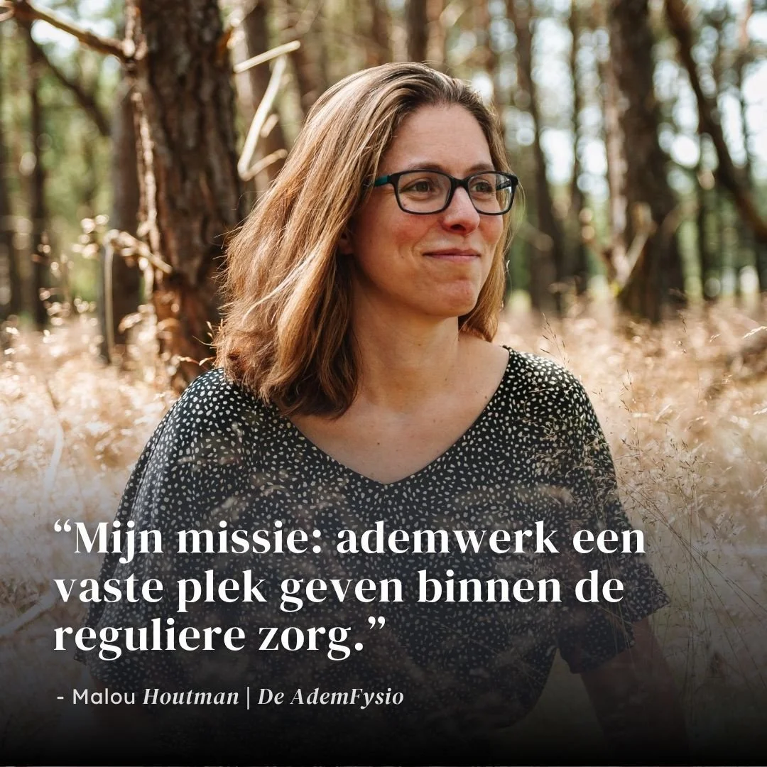 Meer ademwerk in de zorg 🙏🏻 Malou Houtman (@deademfysio) draagt daar een prachtige steen aan bij. ⁠
⁠
Malou is fysio- en ademtherapeut en heeft een praktijk in Nijmegen, De Ademfysio, waar ze volwassenen &eacute;n kinderen helpt met ademhalingsprob