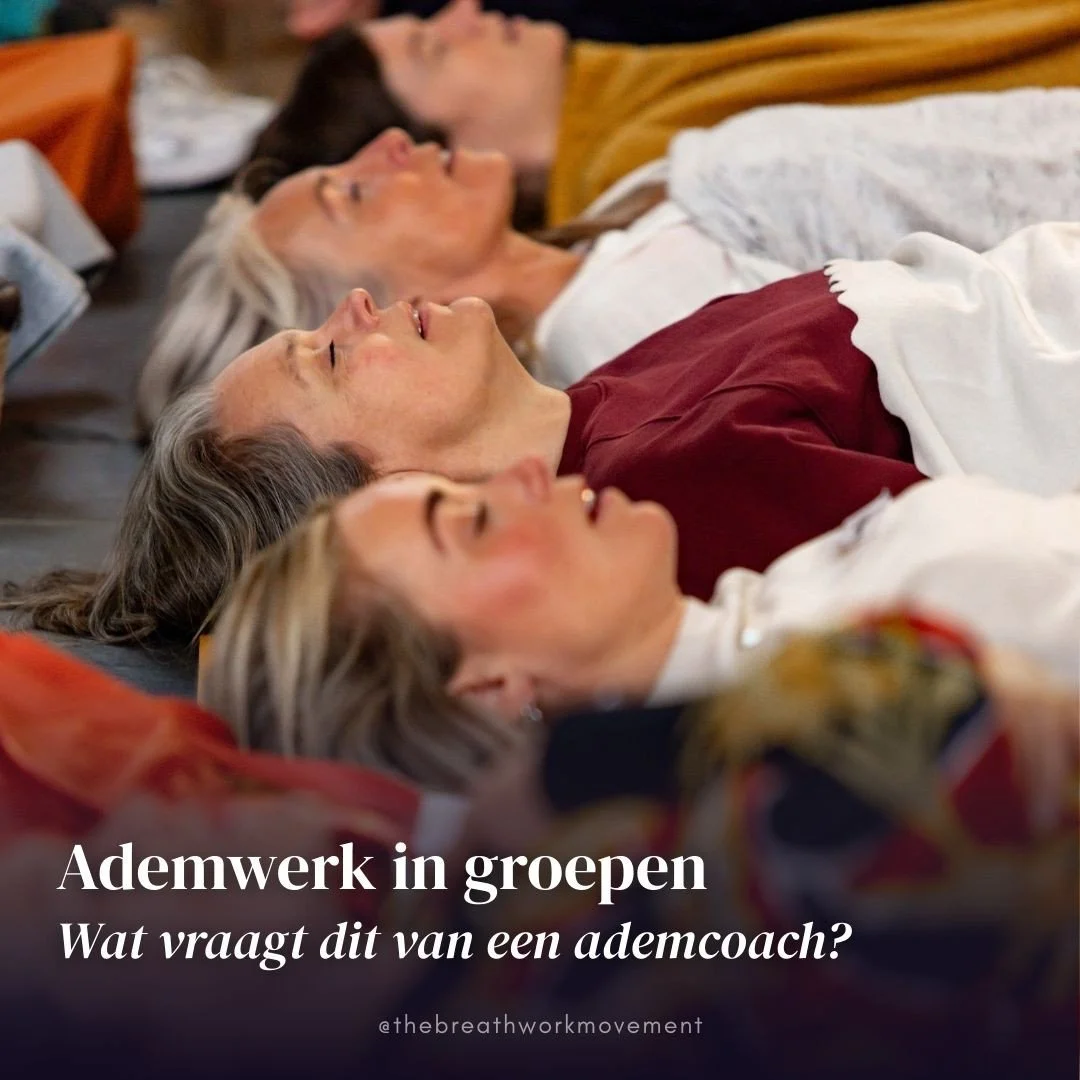 Ademwerk begeleiden &eacute;&eacute;n-op-&eacute;&eacute;n of in groepen zijn twee compleet verschillende dingen. Dat is iets waar je je als startende ademcoach makkelijk op kunt verkijken. Op wat het van je vraagt als begeleider.⁠
⁠
In groepswerk ve