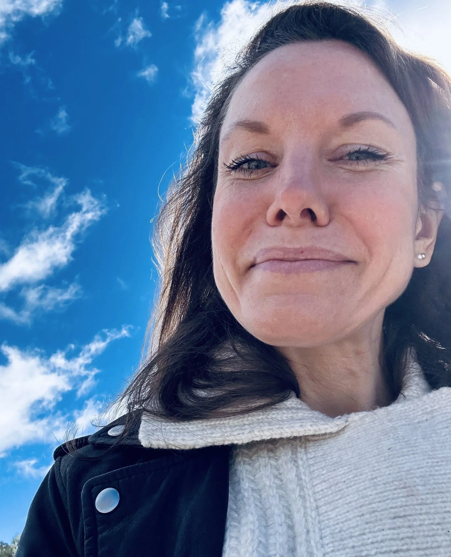 Fotodump van een spontaan weekje Ibiza. Fantastisch relaxed natuurlijk, en tegelijkertijd voelde ik me ook soms bijna 'betrapt'. ⁠
⁠
Misschien let ik er extra op omdat ik er dinsdag een webinar over organiseer: zelfkritiek. Ik had hem dus ook. Dat st