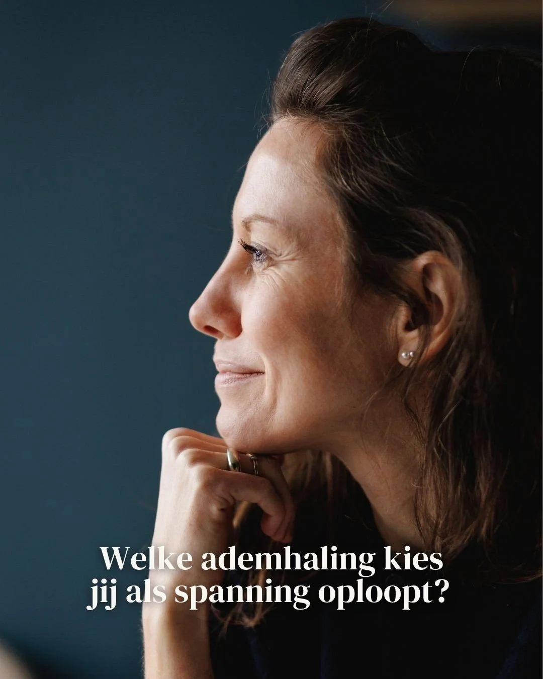 Als het leven spannend of lastig wordt&hellip; wat doet jouw adem? ⁠
⁠
Ik volgde ooit een workshop over karakterstructuren en adempatronen. Mateloos fascinerend. ⁠
⁠
We ontwikkelen in onze jonge jaren allemaal bepaalde overlevingsstijlen om met spann