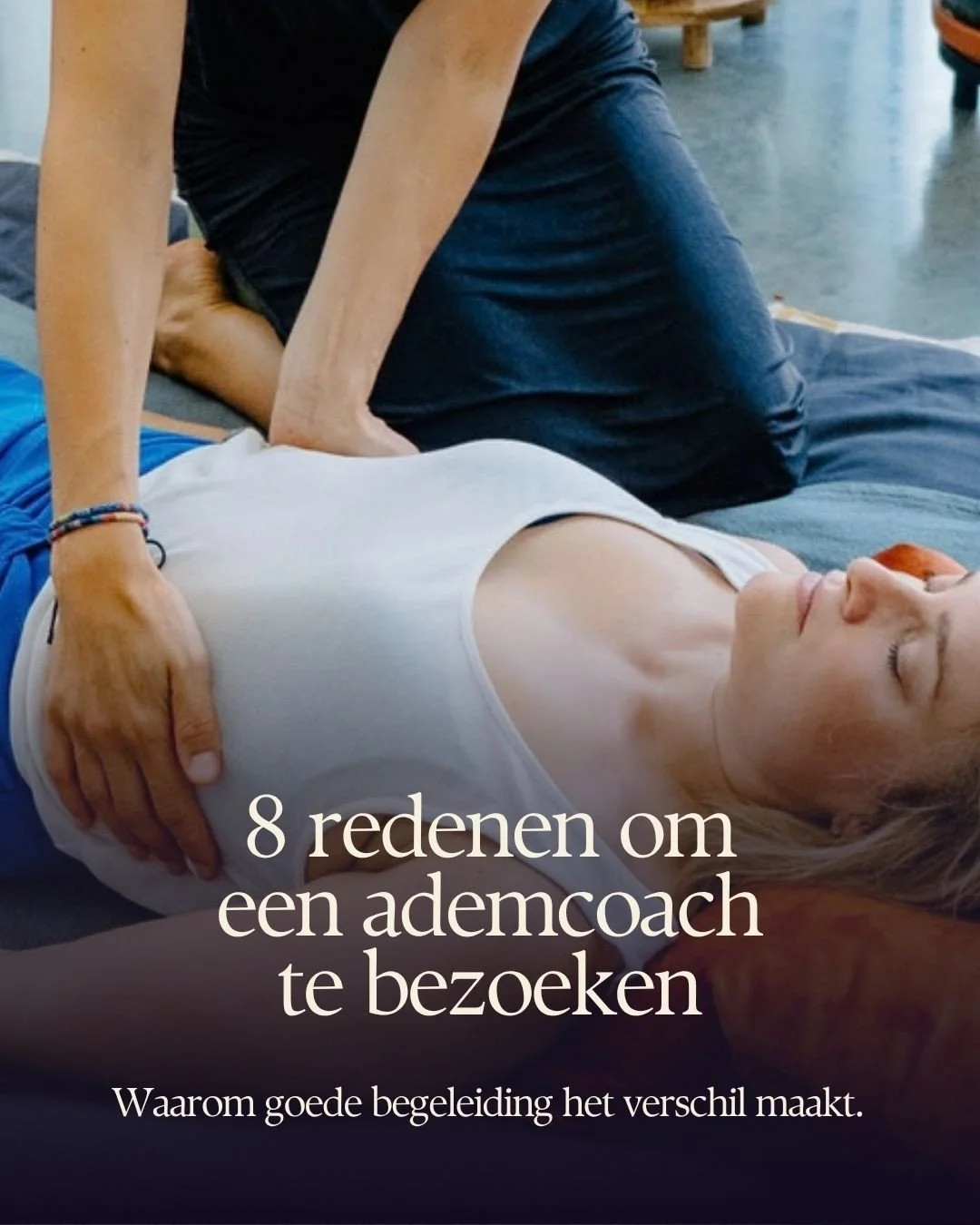 Ogen die zien wat jij nog niet doorhebt. Aanwezigheid die reguleert. Woorden op het juiste moment. Veiligheid voor wat er loskomt.⁠
⁠
D&aacute;t is wat een goede ademcoach doet.⁠
⁠
Maar "ademcoach" is geen beschermde titel, iedereen kan zic