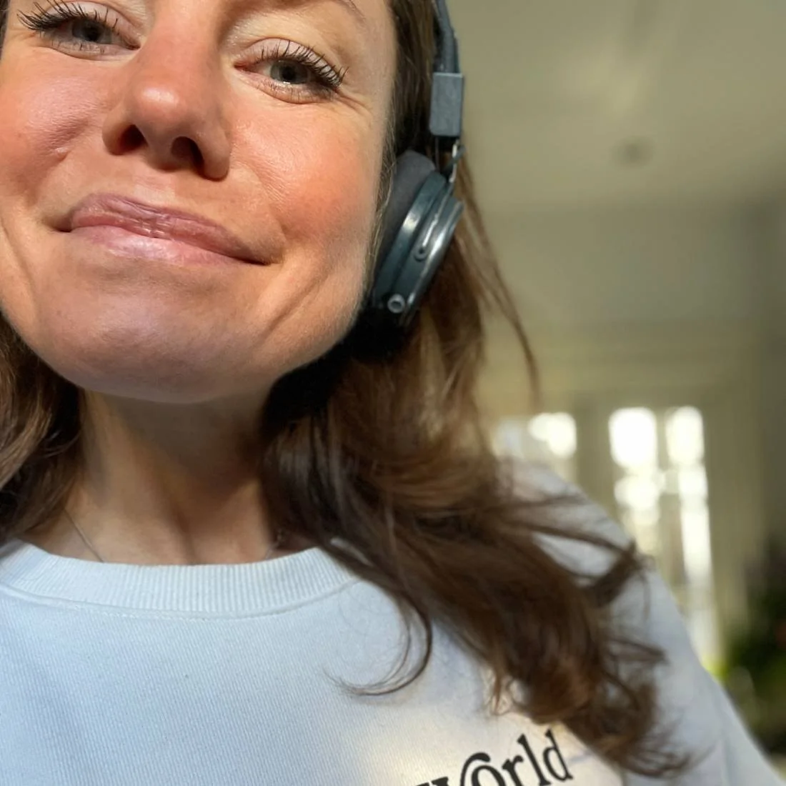 Nikki van der Velden - Breathing Music - The Breathwork Movement
