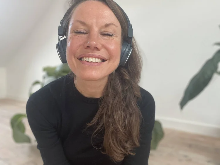 Ademhalingsoefeningen bij Tinnitus: zo help je oorsuizen verminderen