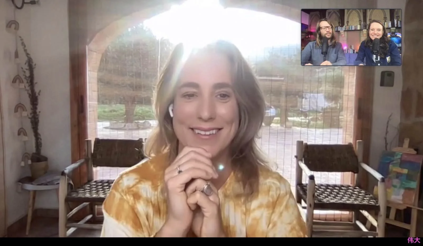 Eliane Bernhard van House of Deeprelax, samen met Giel Beelen en Nikki van der Velden