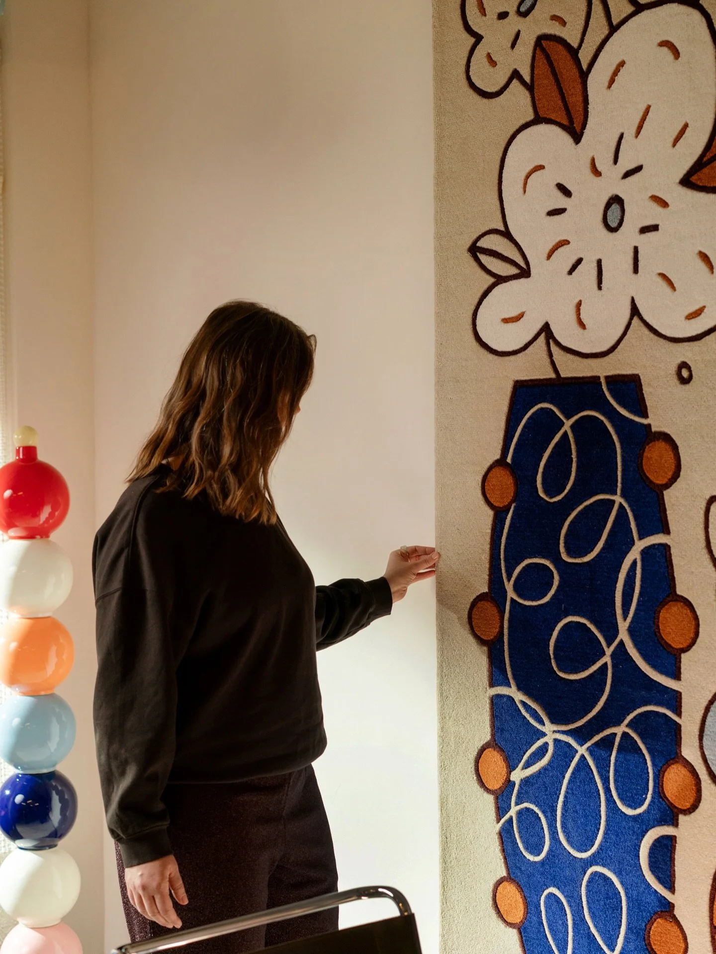 This Saturday you will be able to see the first rugs from the Voyage collection with @carpetsandmore_pl in person. The prototypes have just arrived and will be available to view at our pop up in the center of Warsaw. You can see the designs up close,