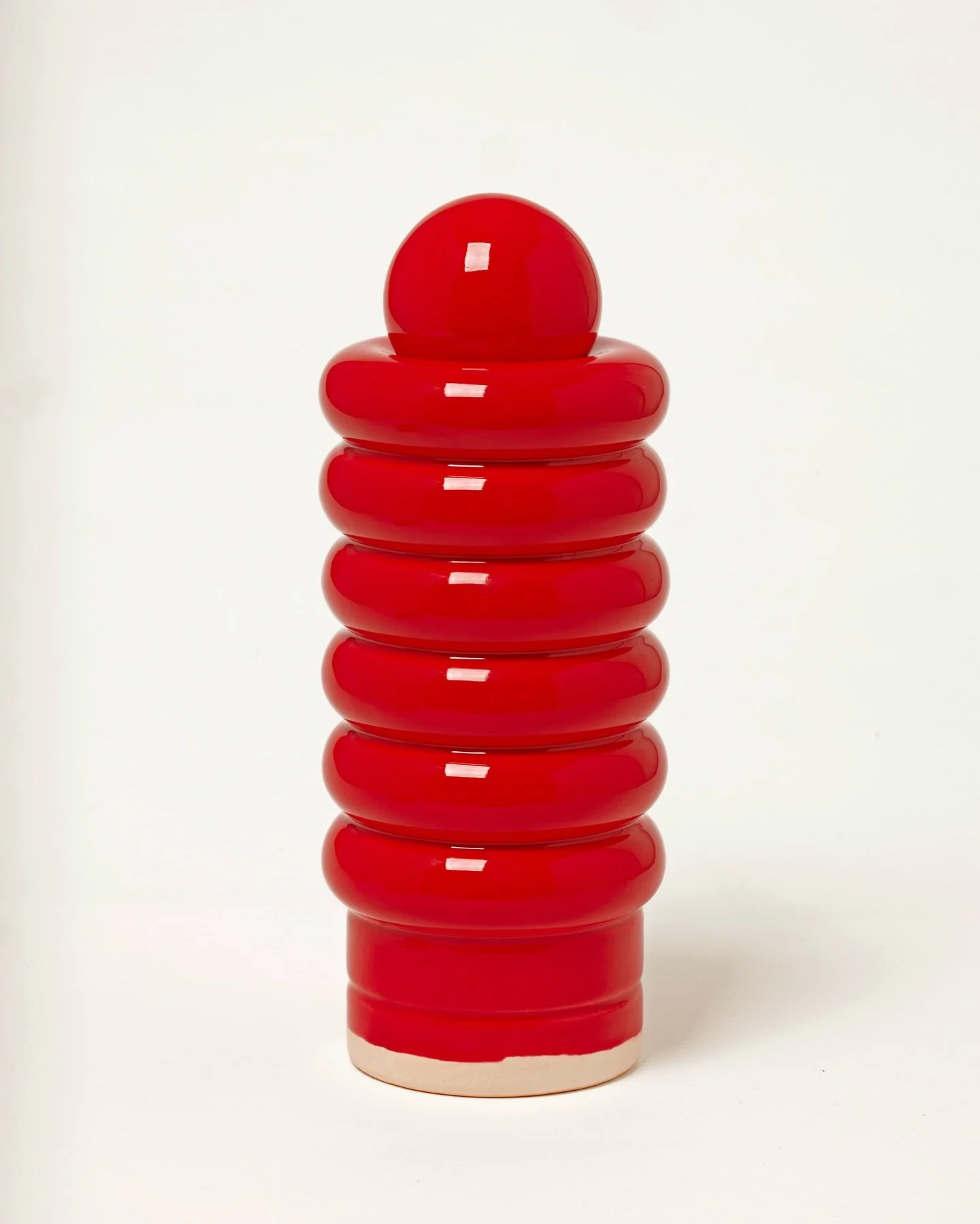 Give flowers with a vase this Valentine&rsquo;s Day 🌹

NANA Red is a functional sculpture that holds flowers and stands on its own. A vase and a gesture in one object.

Last pieces available.
Order via the website.