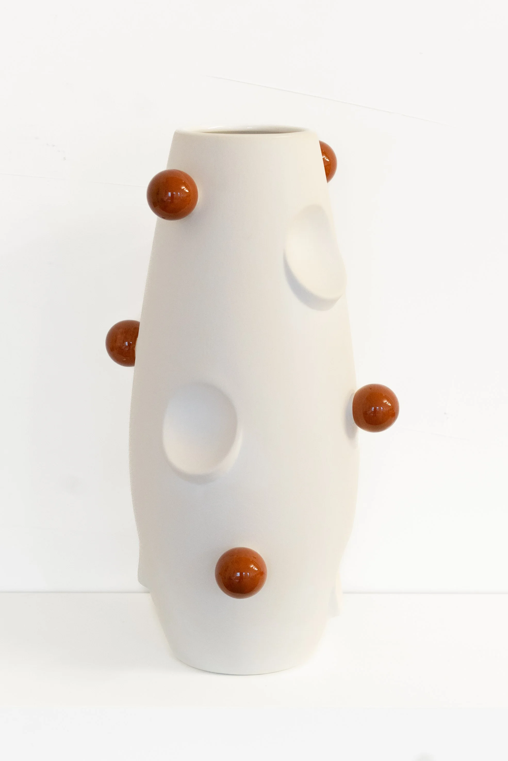 Wazon OKO Cyrk Nude Choco