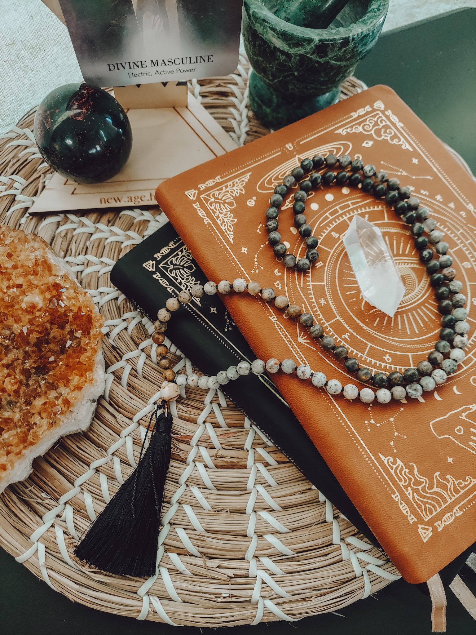 Completely Connected Mala