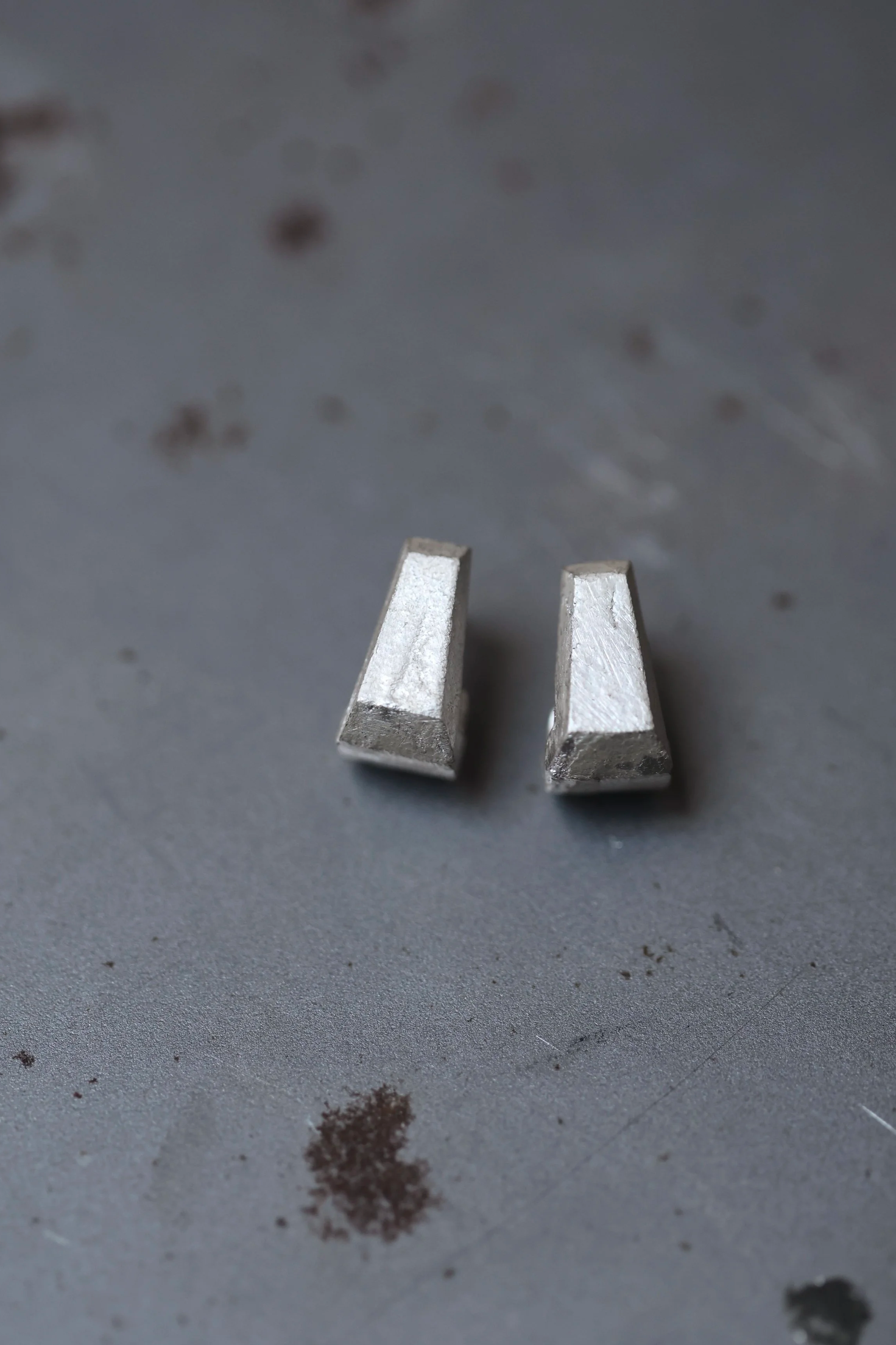 handmade-ethical-luxury-earrings.png
