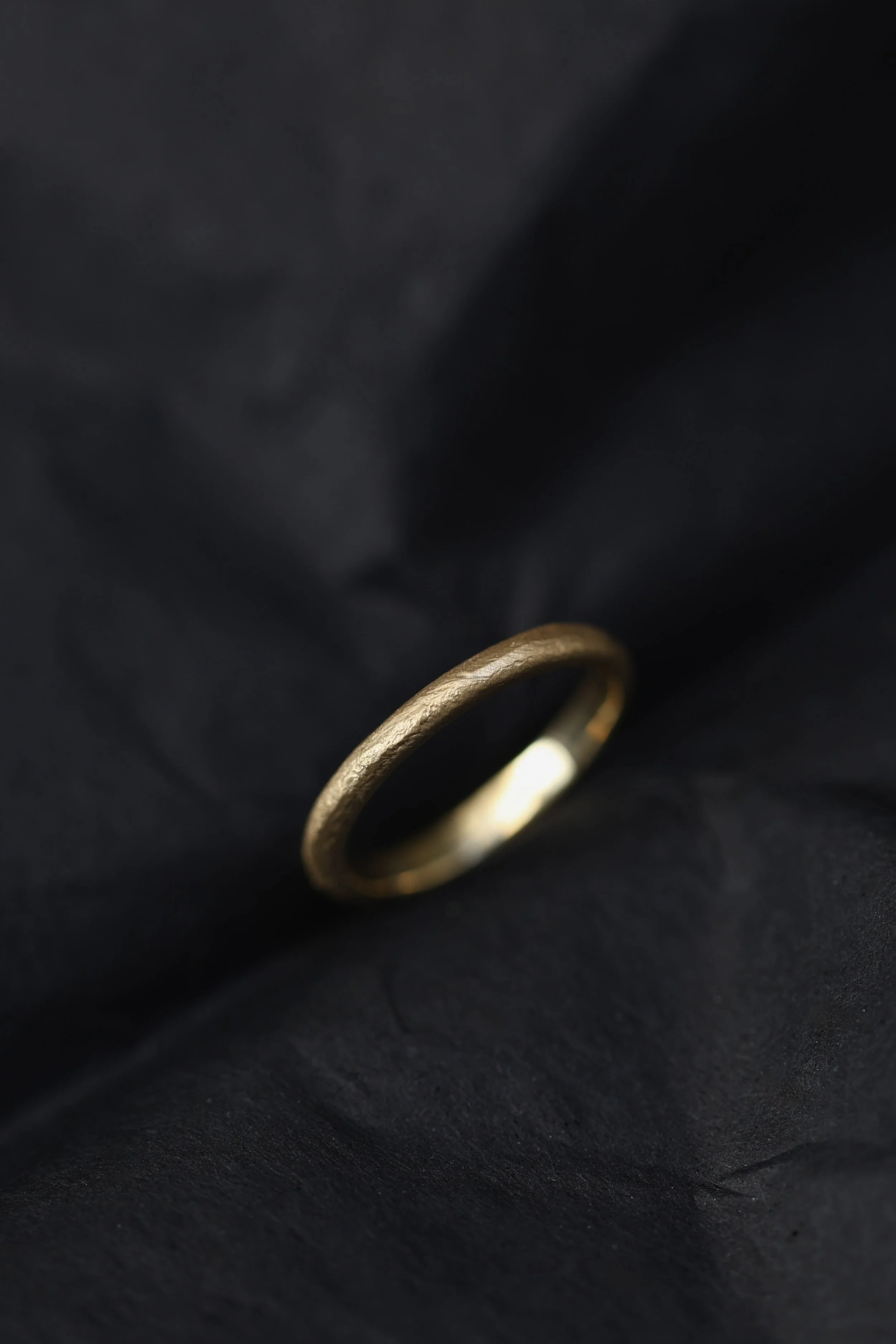 comfort-ethical-fine-gold-wedding-ring.jpeg