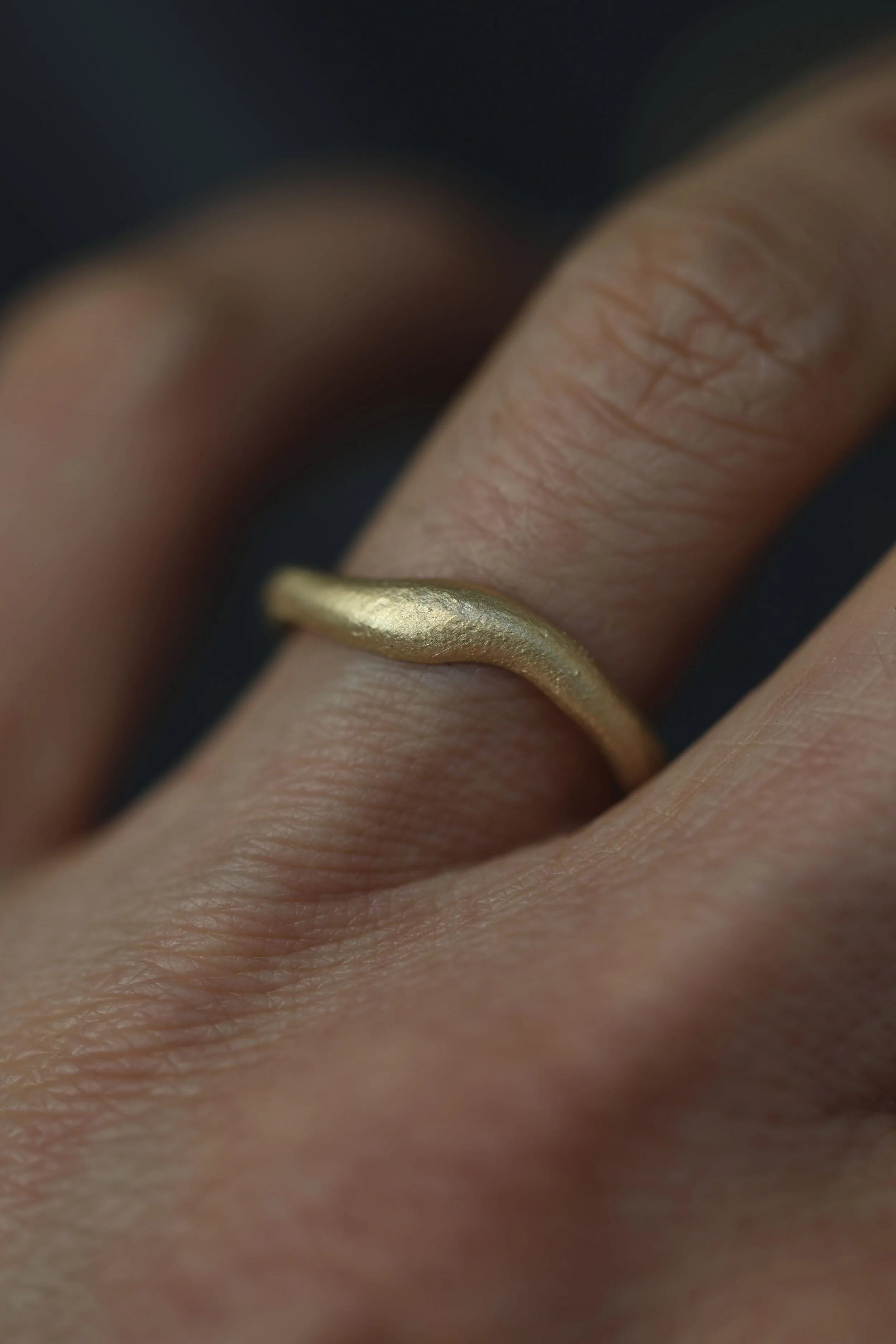 wave-flow-luxury-sandcast-wedding-ring.jpeg