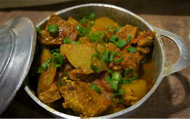 Cari de porc à la patate chouchou