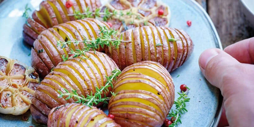 Pommes de terre rôties au thym et à l'ail